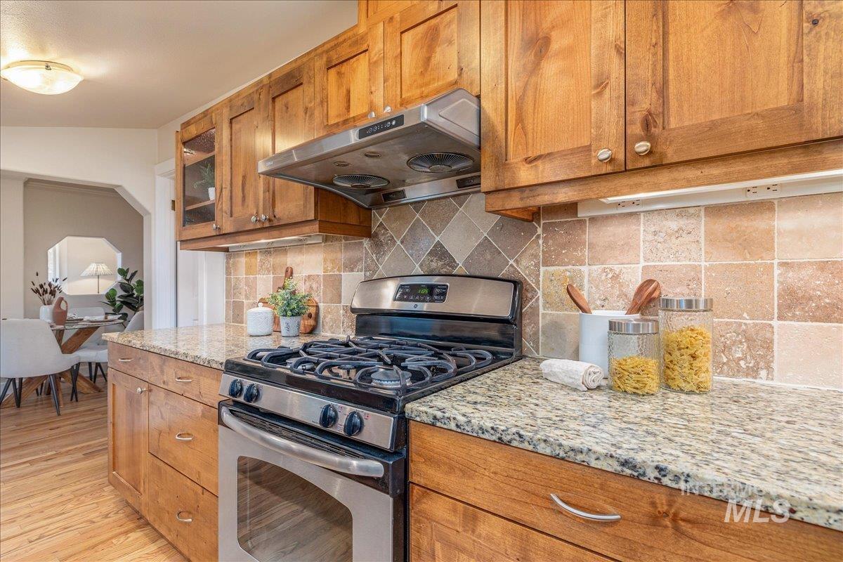 1403 N 7th Street, Boise, Idaho 83702, 3 Bedrooms, 1 Bathroom, Residential For Sale, Price $649,900, 98978600