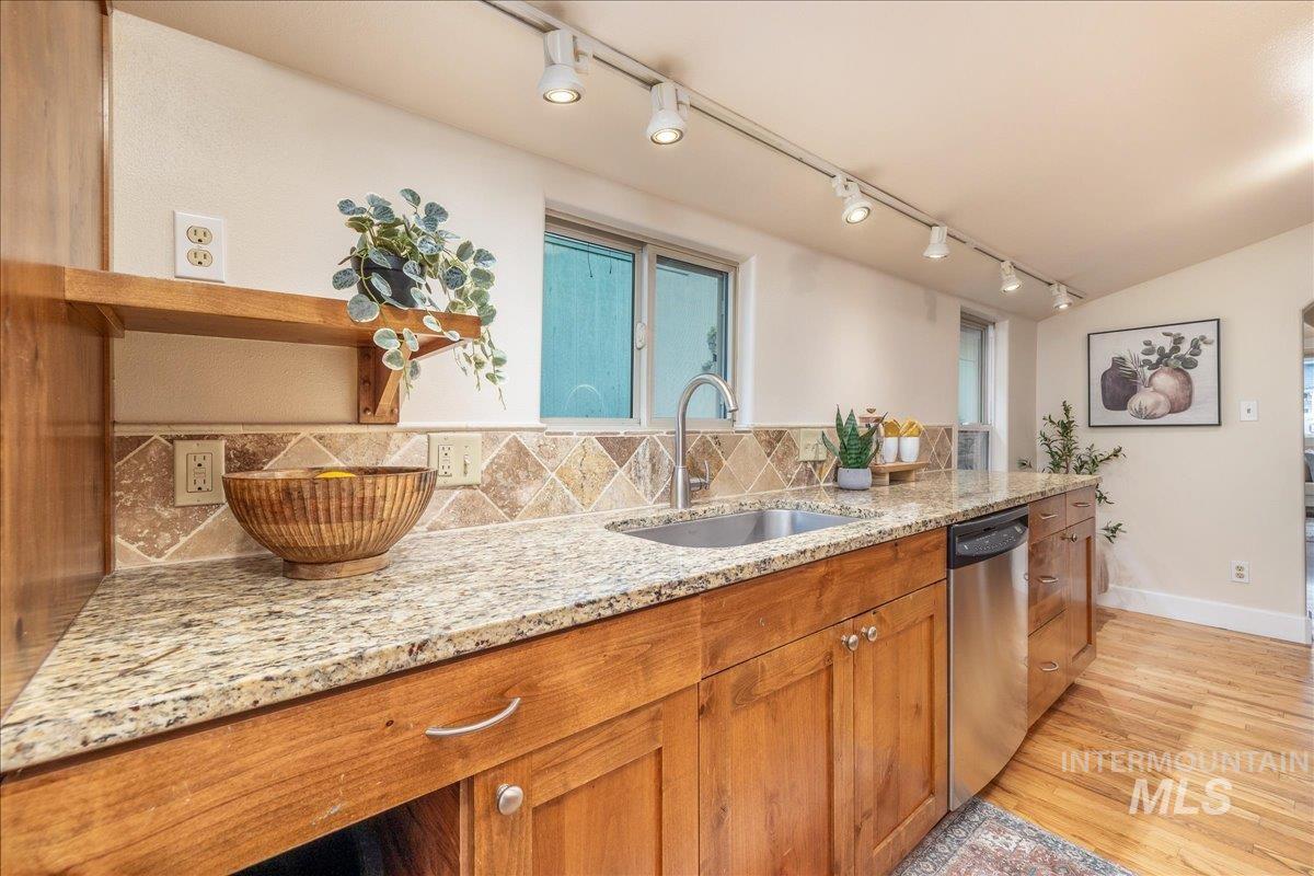 1403 N 7th Street, Boise, Idaho 83702, 3 Bedrooms, 1 Bathroom, Residential For Sale, Price $649,900, 98978600