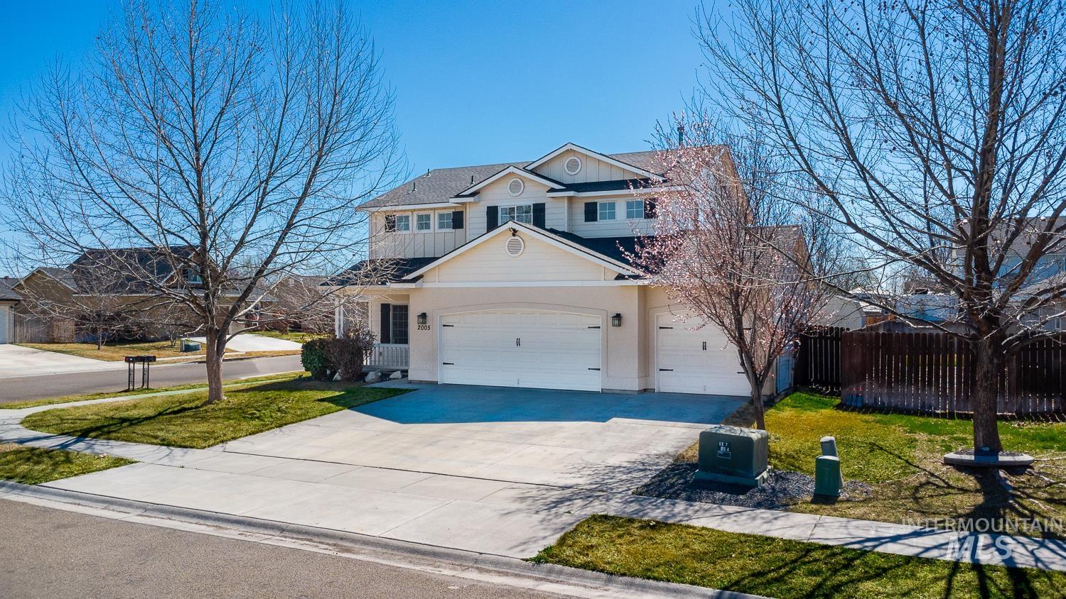2005 W Shoshone Ave, Nampa, Idaho 83651, 4 Bedrooms, 2.5 Bathrooms, Residential For Sale, Price $455,000,MLS 98978603
