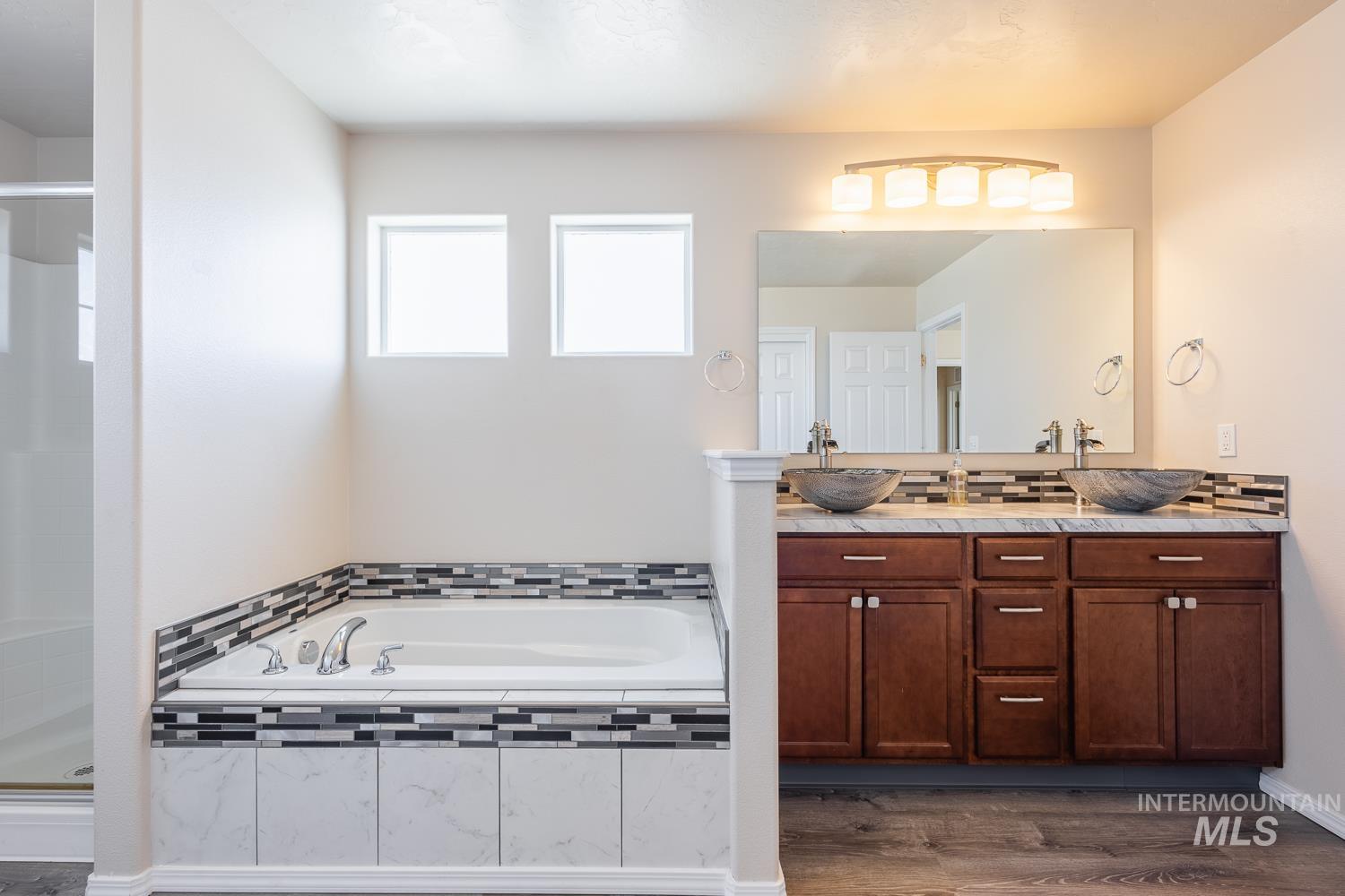 2005 W Shoshone Ave, Nampa, Idaho 83651, 4 Bedrooms, 2.5 Bathrooms, Residential For Sale, Price $455,000,MLS 98978603