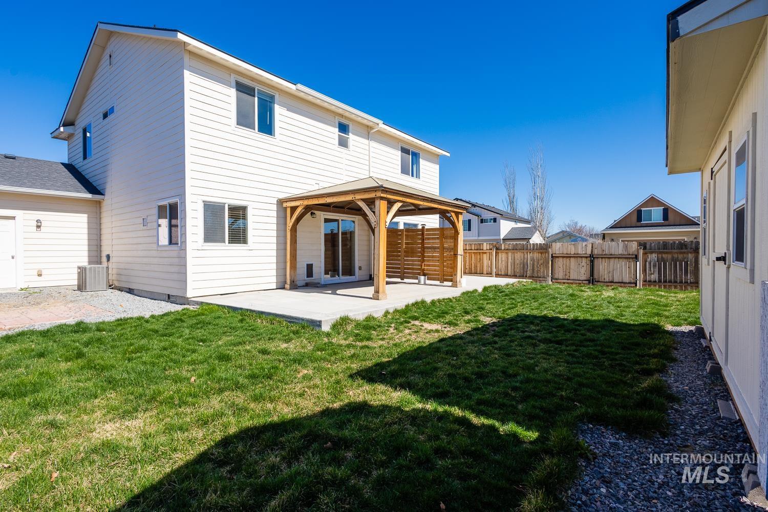 2005 W Shoshone Ave, Nampa, Idaho 83651, 4 Bedrooms, 2.5 Bathrooms, Residential For Sale, Price $455,000,MLS 98978603