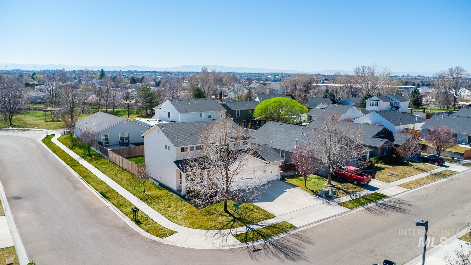 2005 W Shoshone Ave, Nampa, Idaho 83651, 4 Bedrooms, 2.5 Bathrooms, Residential For Sale, Price $455,000,MLS 98978603