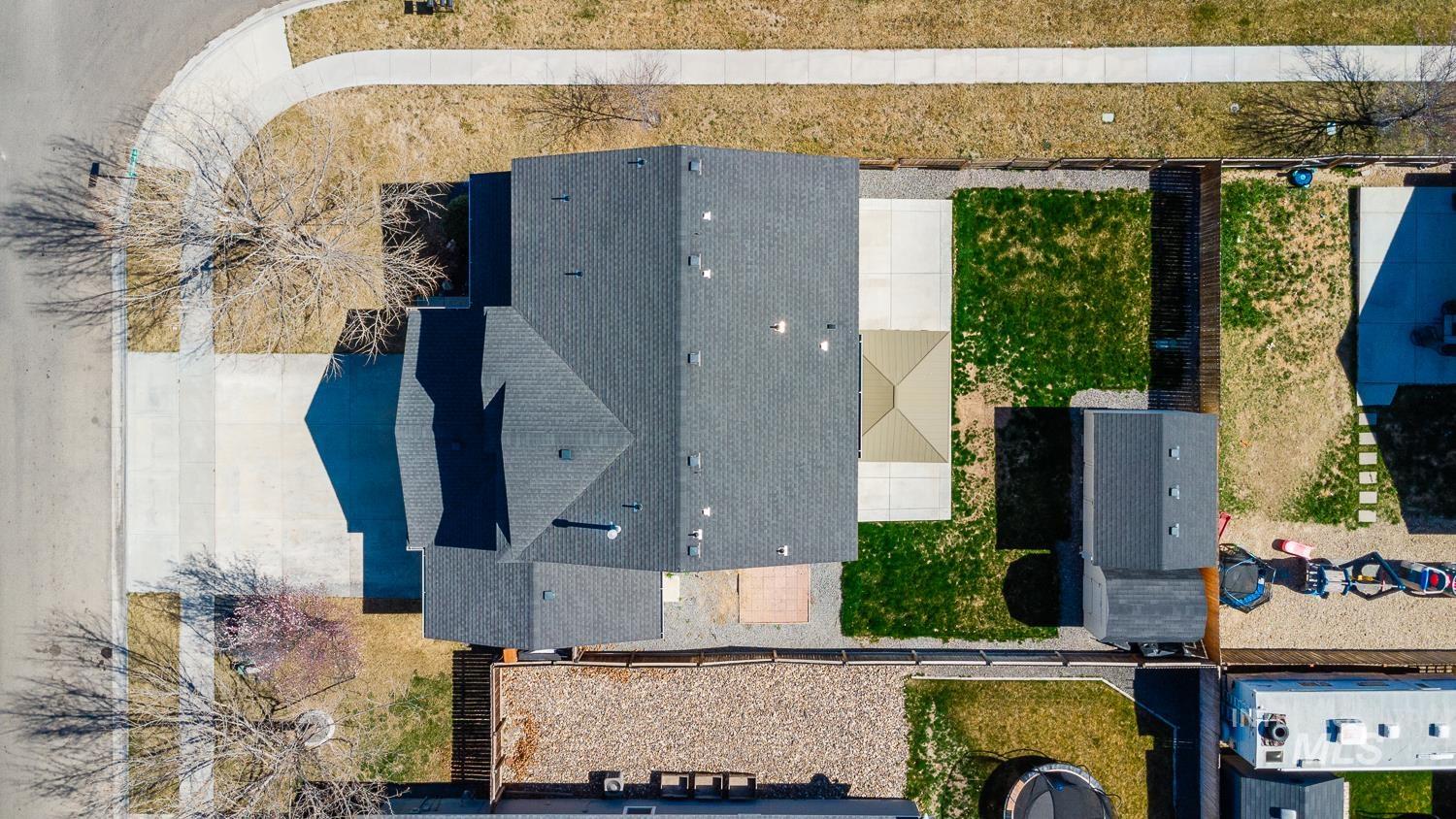 2005 W Shoshone Ave, Nampa, Idaho 83651, 4 Bedrooms, 2.5 Bathrooms, Residential For Sale, Price $455,000,MLS 98978603