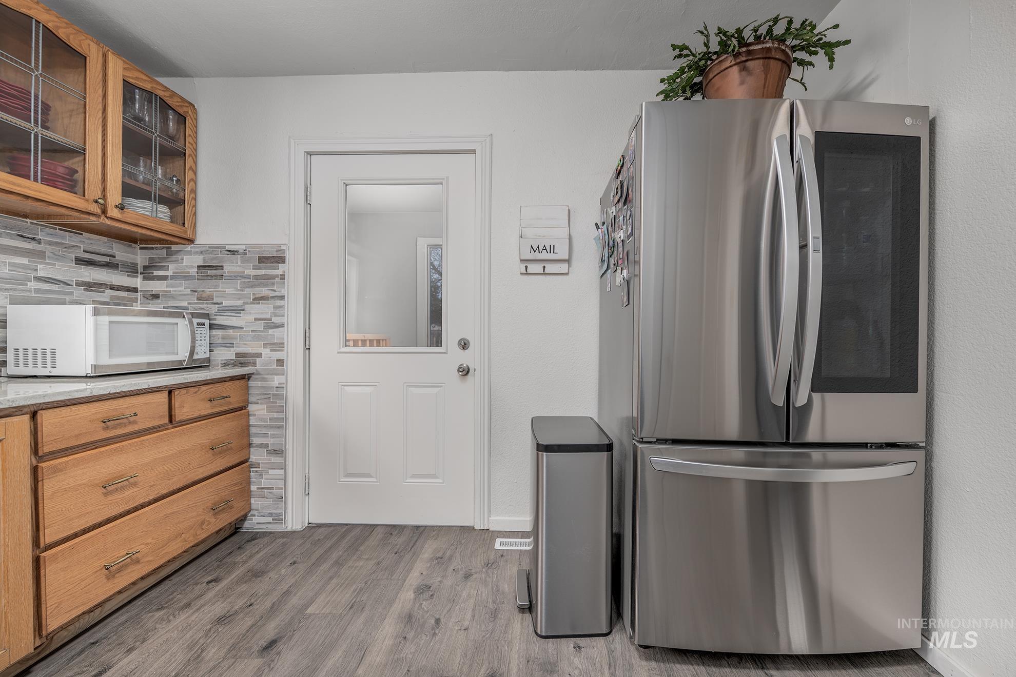 24 N Fairview St, Nampa, Idaho 83651, 3 Bedrooms, 2 Bathrooms, Residential For Sale, Price $359,000, 98978604