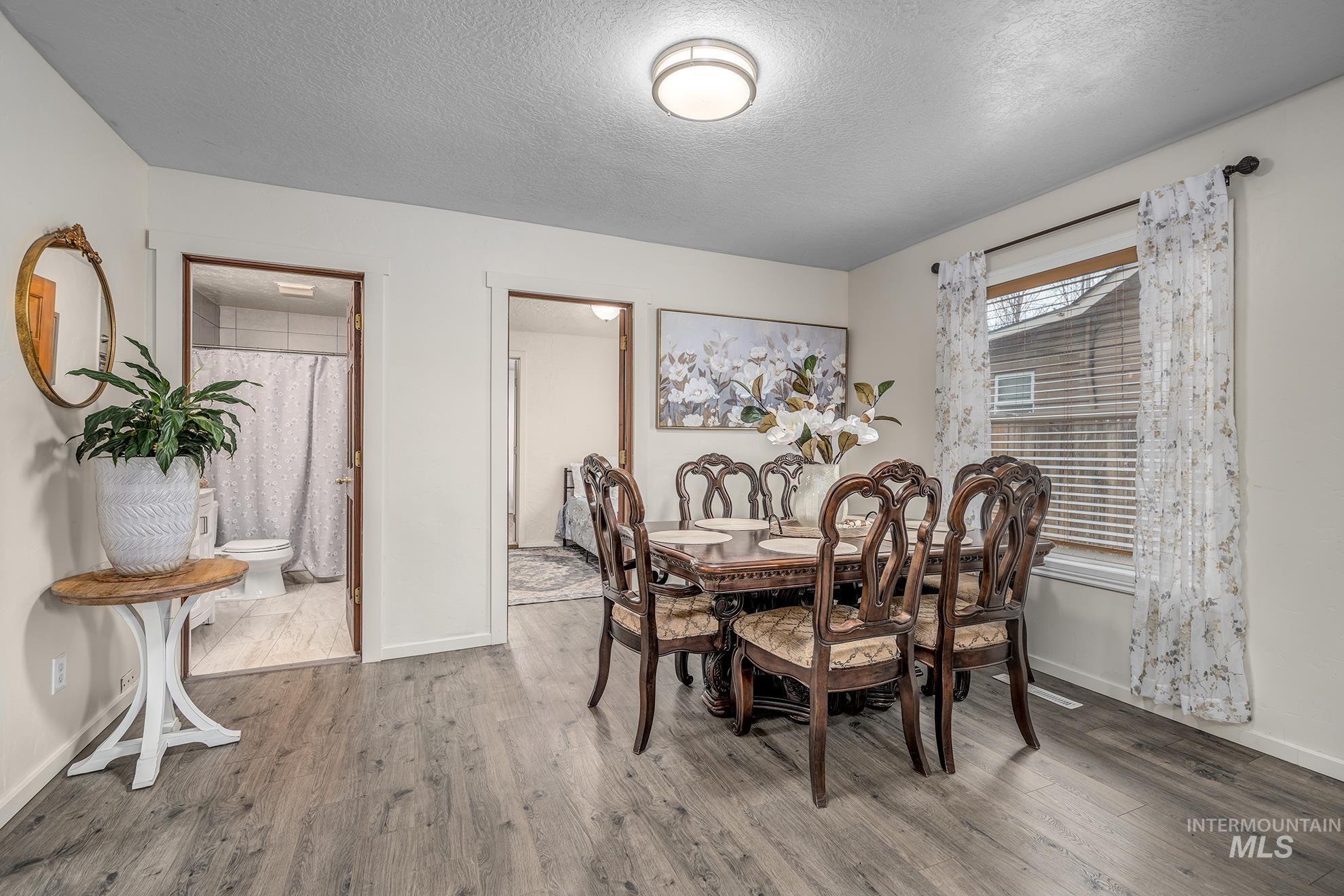 24 N Fairview St, Nampa, Idaho 83651, 3 Bedrooms, 2 Bathrooms, Residential For Sale, Price $359,000, 98978604