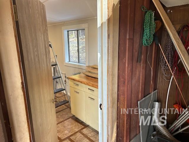 820 Sweeney Hill Rd, Elk City, Idaho 83525, 3 Bedrooms, 1.5 Bathrooms, Residential For Sale, Price $265,000, 98978605