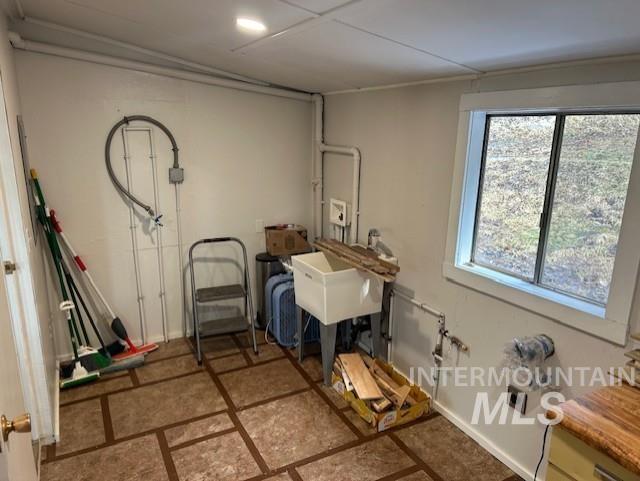 820 Sweeney Hill Rd, Elk City, Idaho 83525, 3 Bedrooms, 1.5 Bathrooms, Residential For Sale, Price $265,000, 98978605