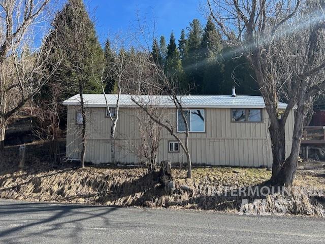 820 Sweeney Hill Rd, Elk City, Idaho 83525, 3 Bedrooms, 1.5 Bathrooms, Residential For Sale, Price $265,000, 98978605