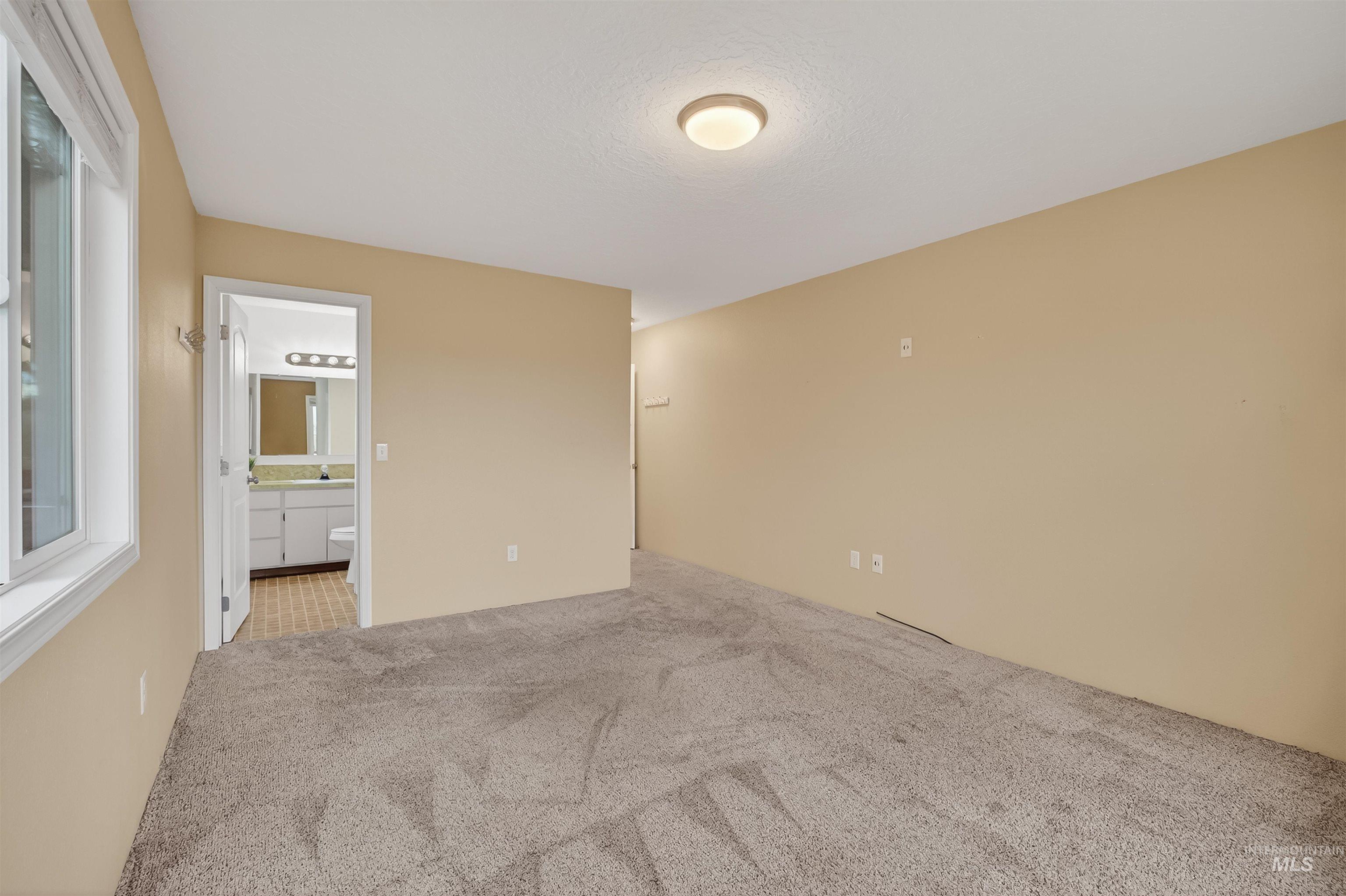 2746 Florence Court, Clarkston, Washington 99403, 3 Bedrooms, 3 Bathrooms, Residential For Sale, Price $497,000, 98978606