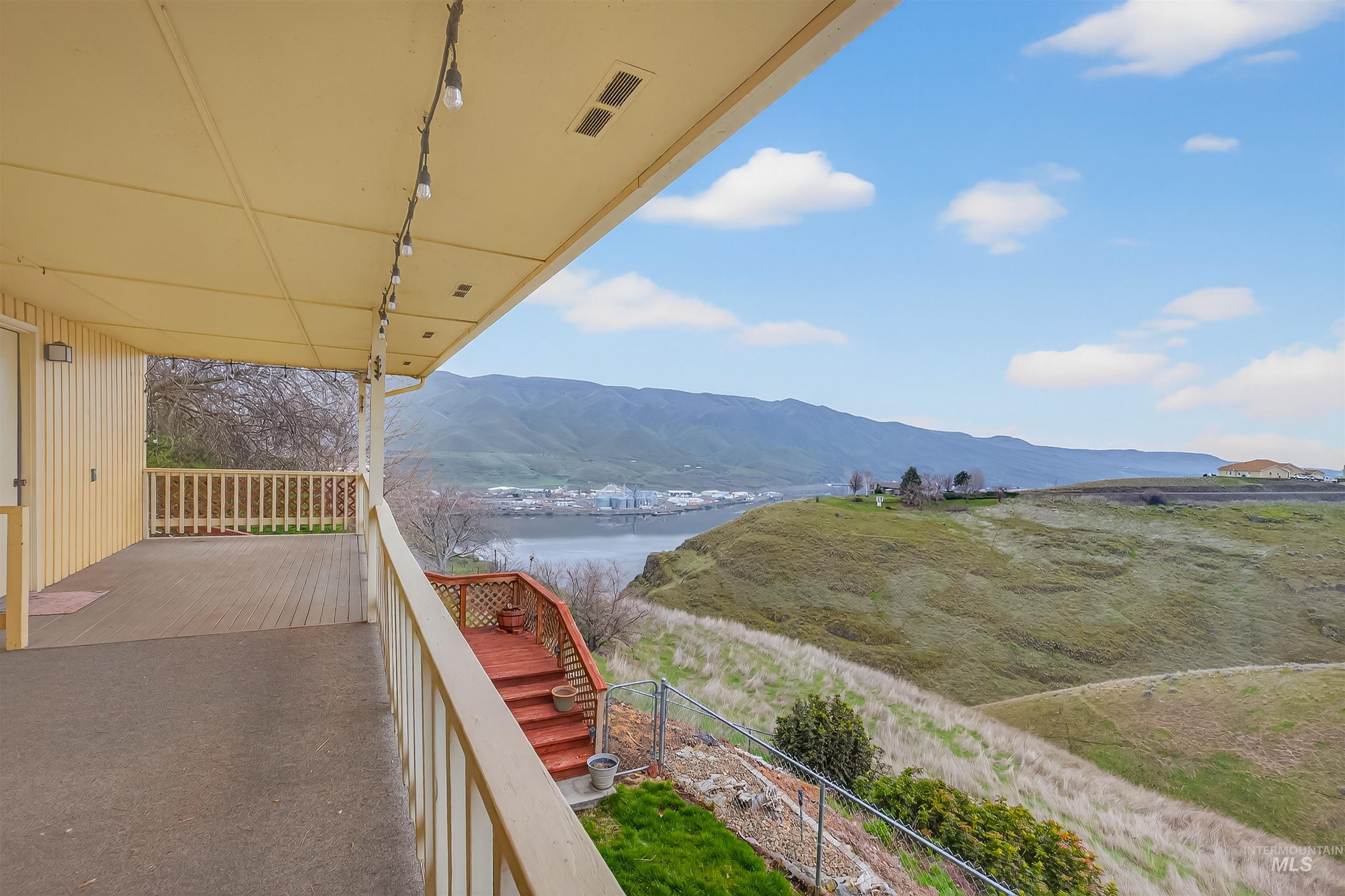 2746 Florence Court, Clarkston, Washington 99403, 3 Bedrooms, 3 Bathrooms, Residential For Sale, Price $499,000, 98978606