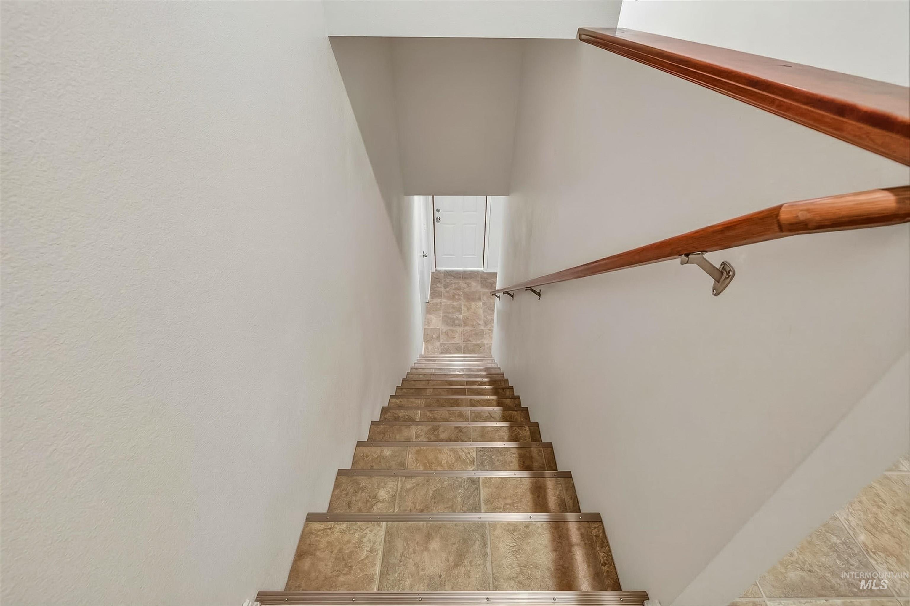 2746 Florence Court, Clarkston, Washington 99403, 3 Bedrooms, 3 Bathrooms, Residential For Sale, Price $499,000, 98978606