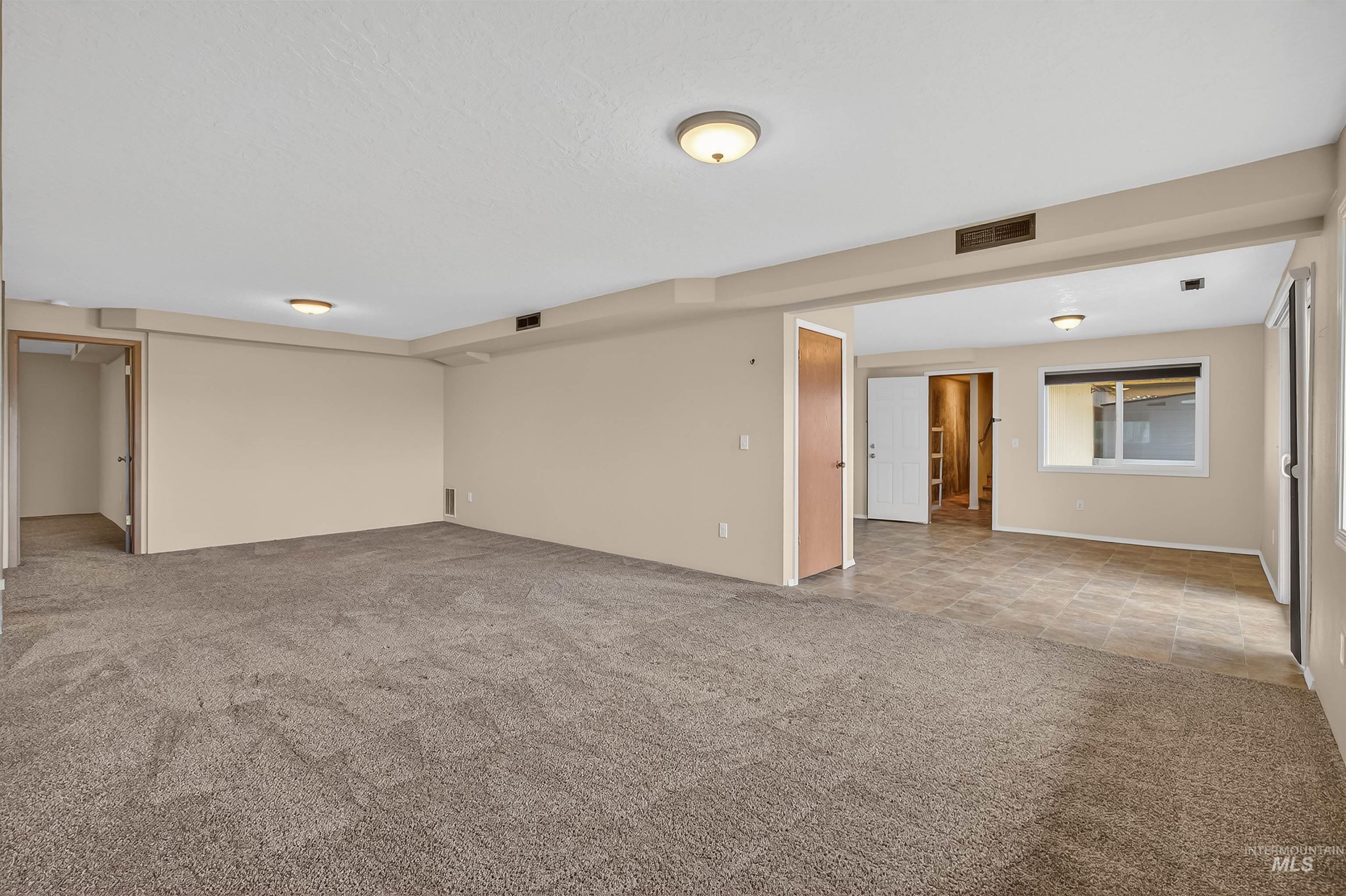 2746 Florence Court, Clarkston, Washington 99403, 3 Bedrooms, 3 Bathrooms, Residential For Sale, Price $499,000, 98978606