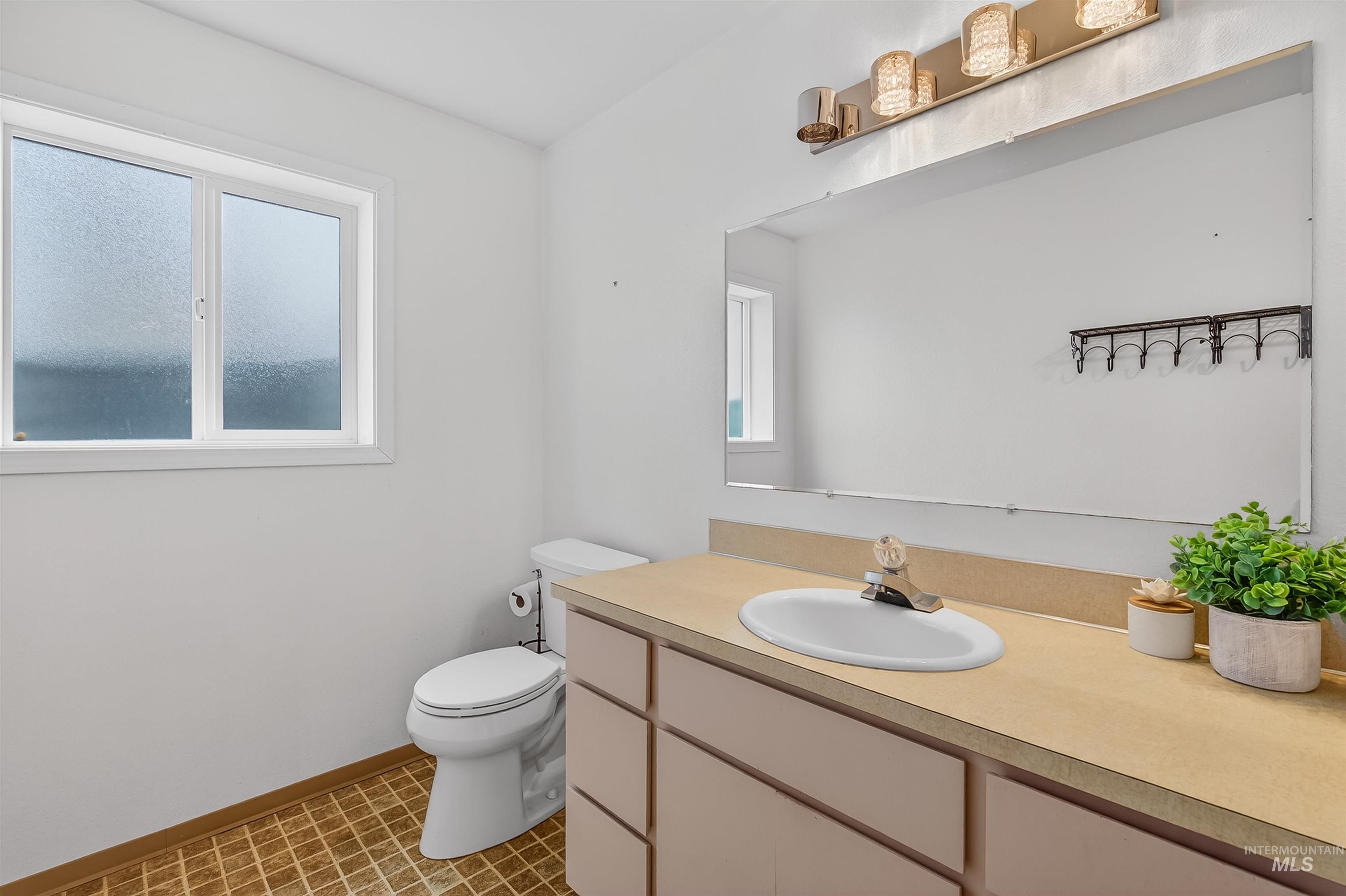 2746 Florence Court, Clarkston, Washington 99403, 3 Bedrooms, 3 Bathrooms, Residential For Sale, Price $499,000, 98978606