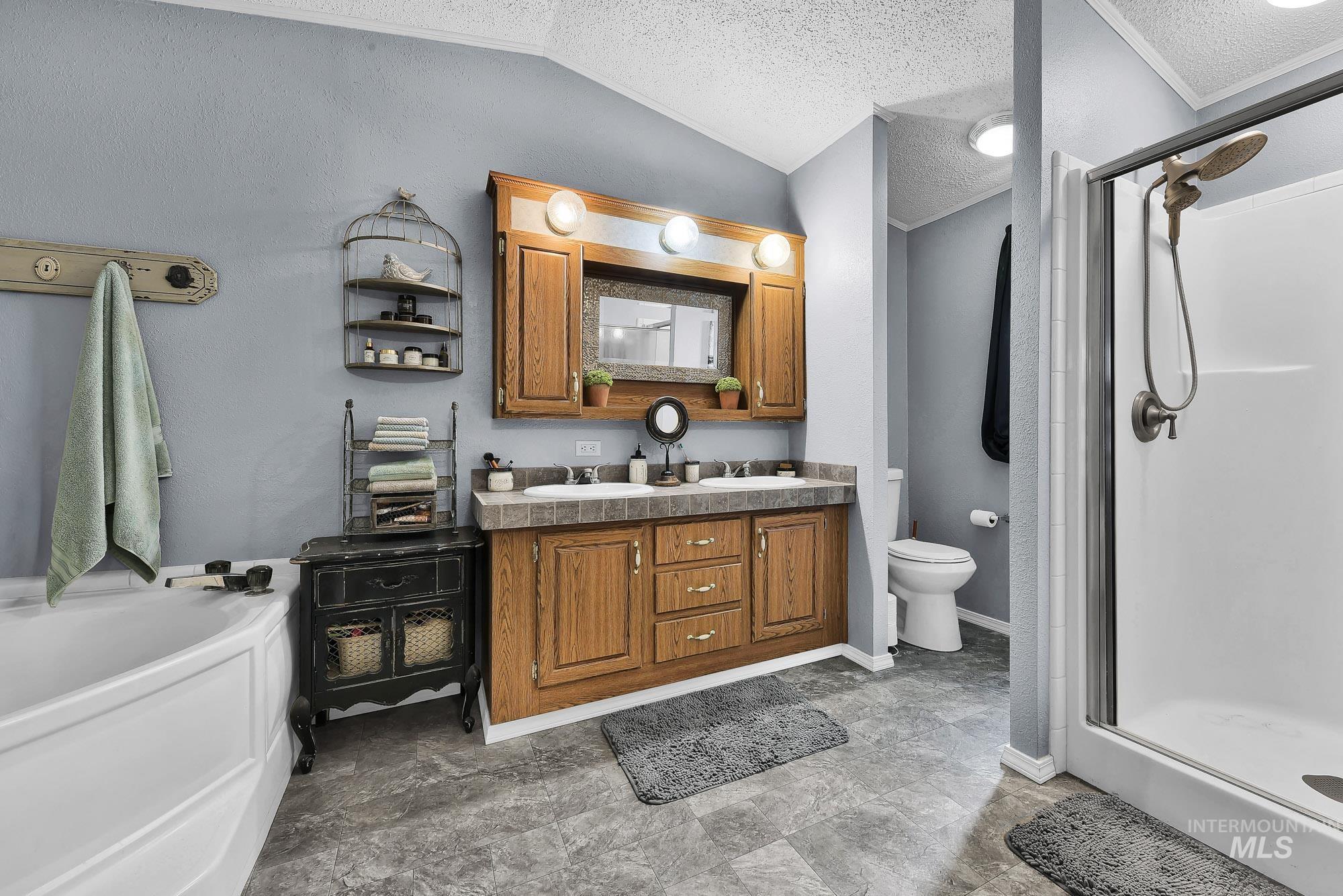 4030 River Resort Dr, Homedale, Idaho 83628, 3 Bedrooms, 2 Bathrooms, Residential For Sale, Price $130,000, 98978607