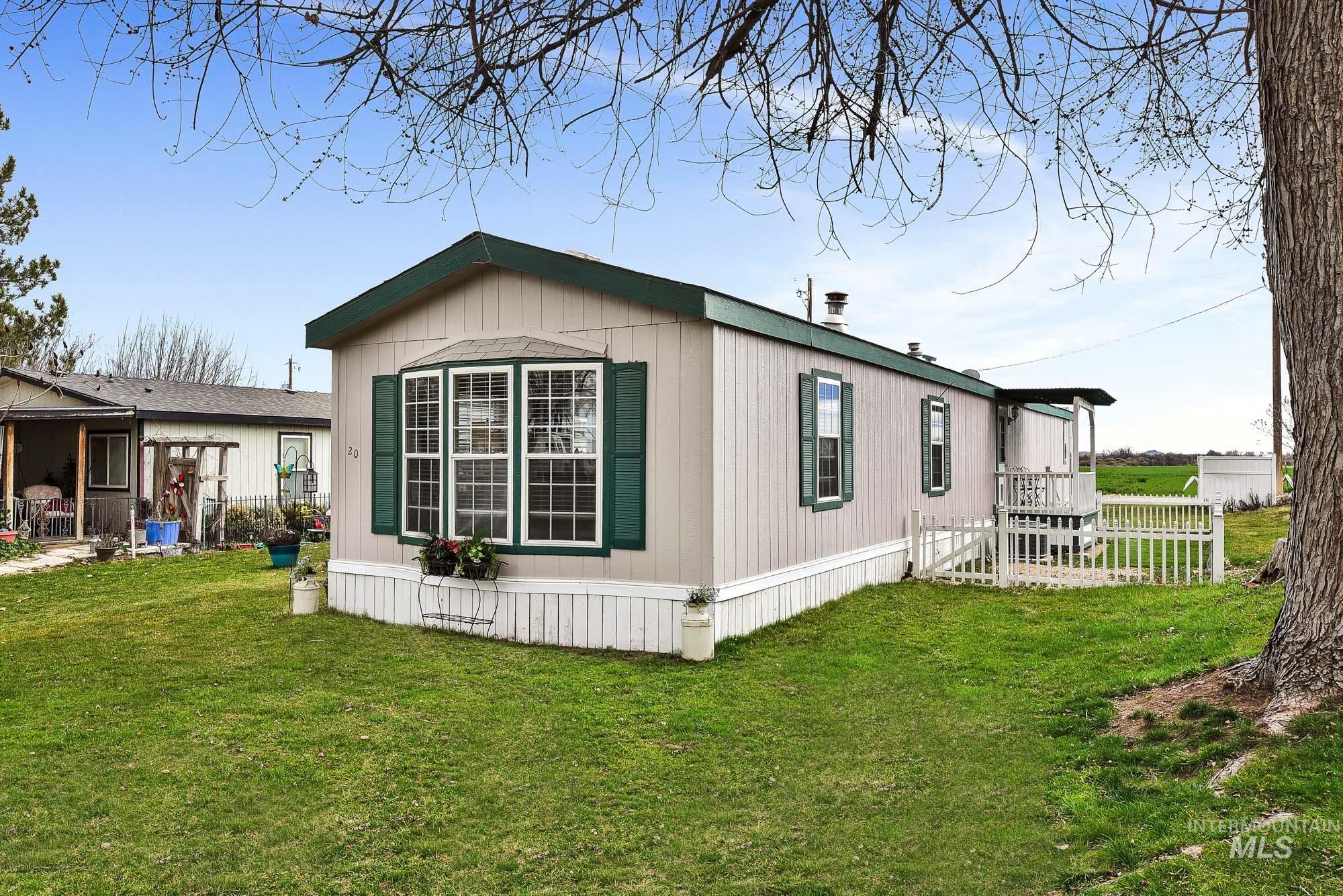 4030 River Resort Dr, Homedale, Idaho 83628, 3 Bedrooms, 2 Bathrooms, Residential For Sale, Price $130,000, 98978607