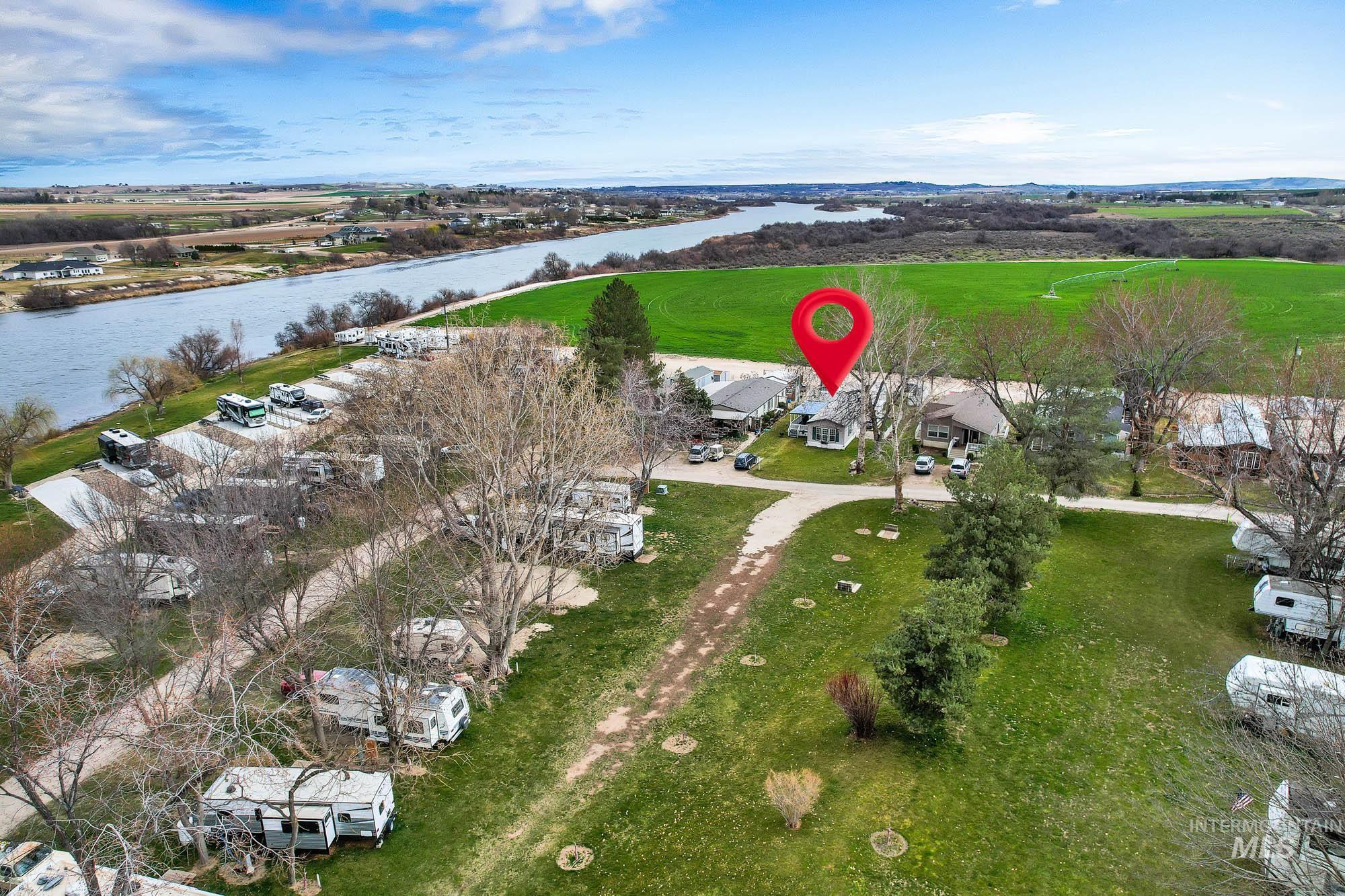 4030 River Resort Dr, Homedale, Idaho 83628, 3 Bedrooms, 2 Bathrooms, Residential For Sale, Price $130,000, 98978607