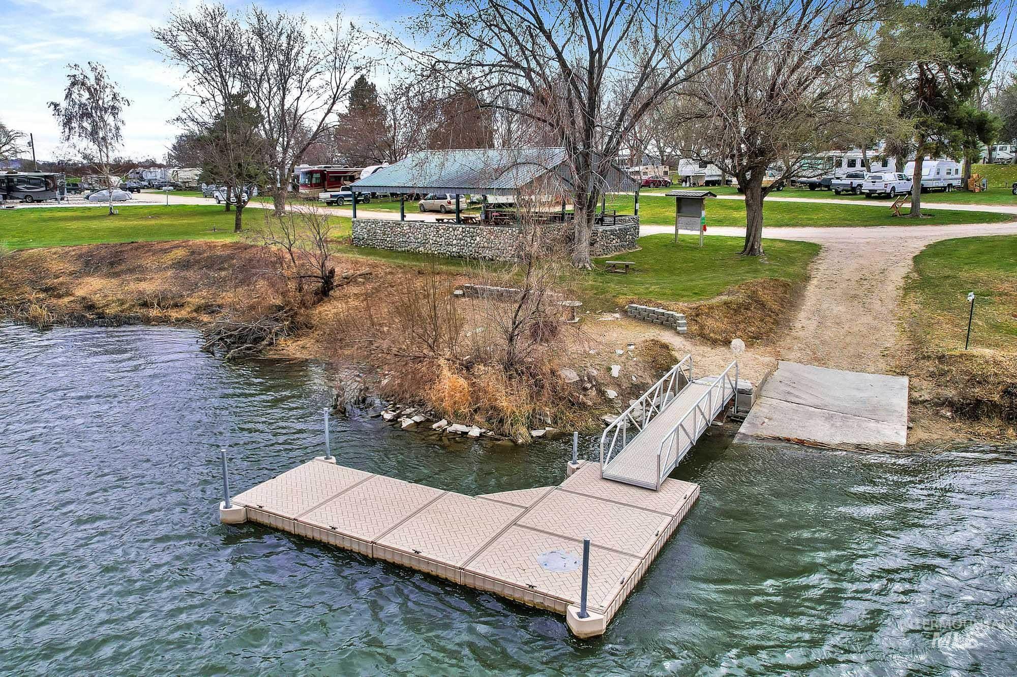 4030 River Resort Dr, Homedale, Idaho 83628, 3 Bedrooms, 2 Bathrooms, Residential For Sale, Price $130,000, 98978607