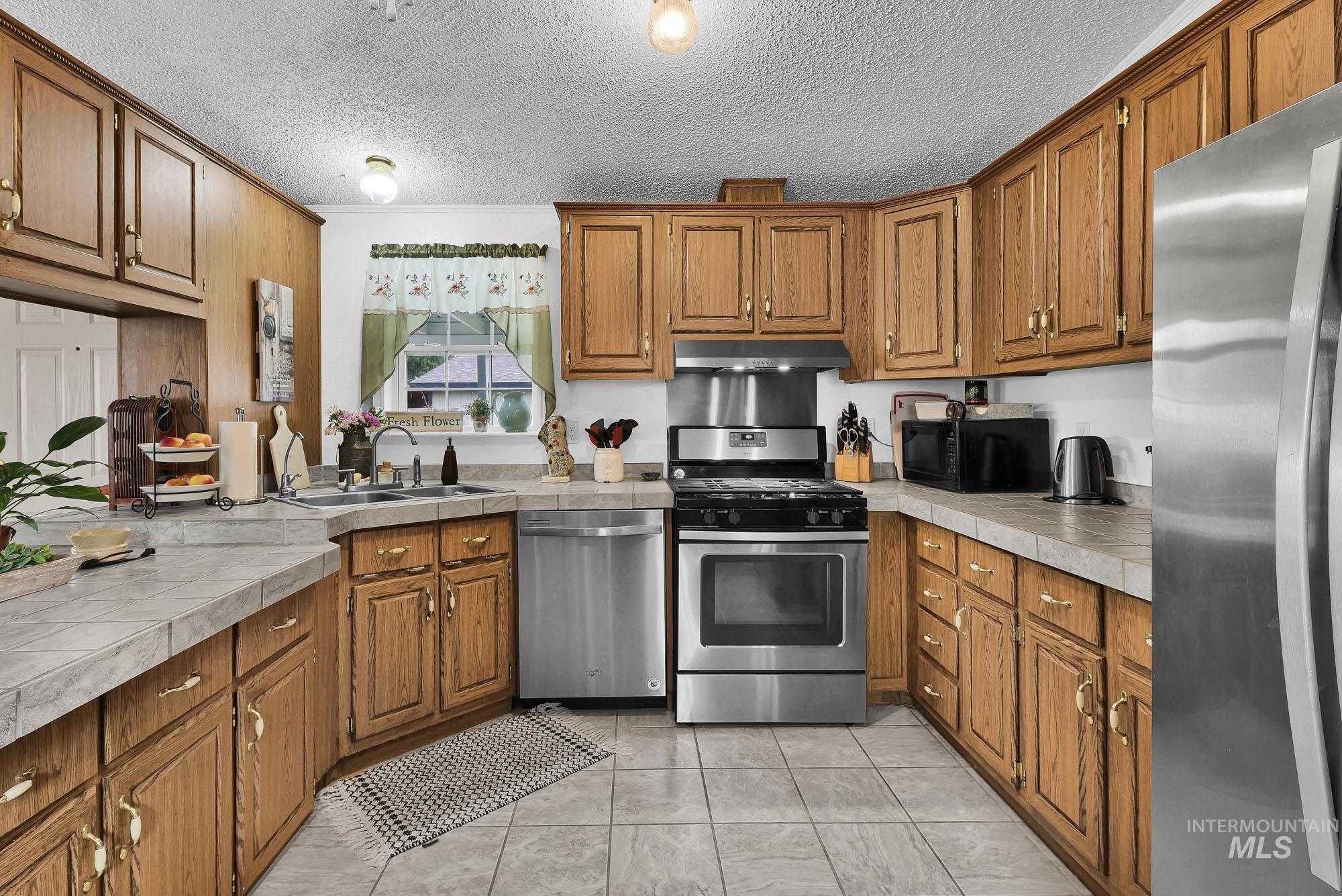 4030 River Resort Dr, Homedale, Idaho 83628, 3 Bedrooms, 2 Bathrooms, Residential For Sale, Price $130,000, 98978607