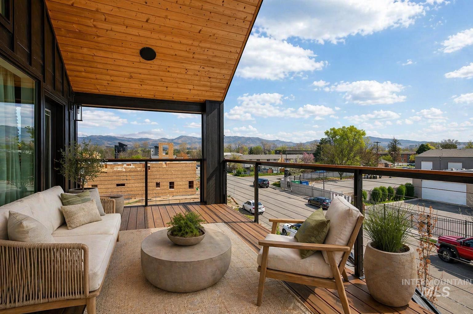 114 E 33rd St, Boise, Idaho 83714-6613, 3 Bedrooms, 2.5 Bathrooms, Residential For Sale, Price $1,250,000,MLS 98978608