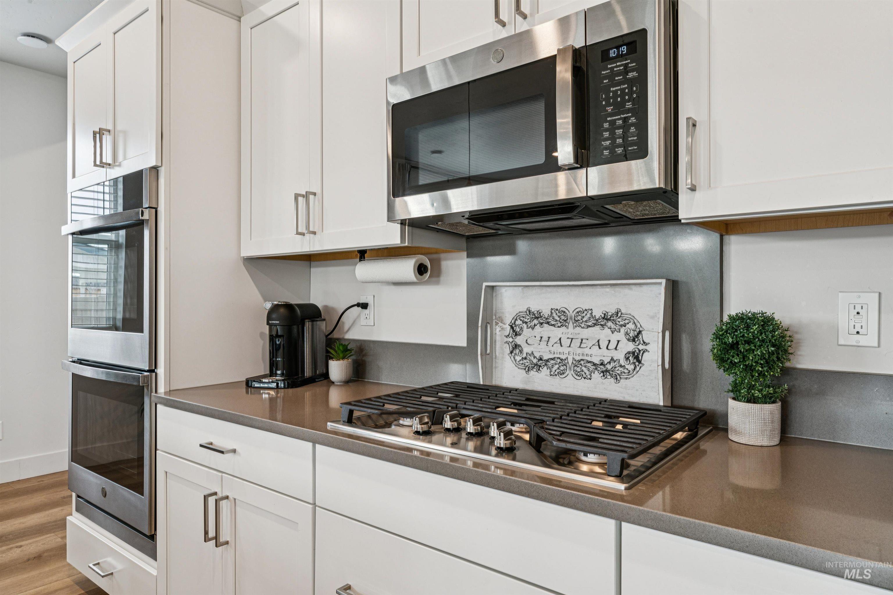 20284 Carbondale Ave, Caldwell, Idaho 83605, 3 Bedrooms, 2 Bathrooms, Residential For Sale, Price $429,990, 98978610