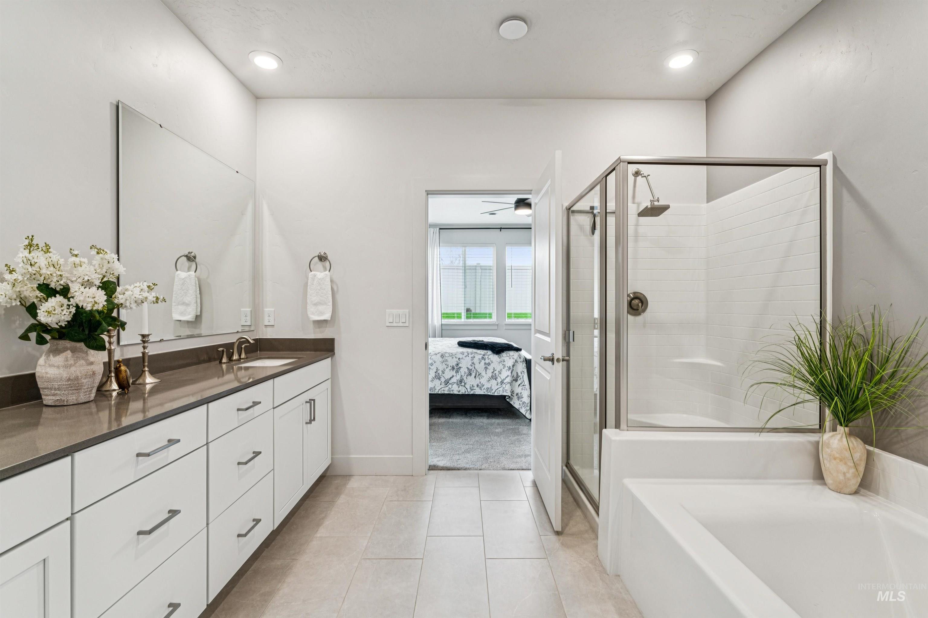 20284 Carbondale Ave, Caldwell, Idaho 83605, 3 Bedrooms, 2 Bathrooms, Residential For Sale, Price $429,990, 98978610