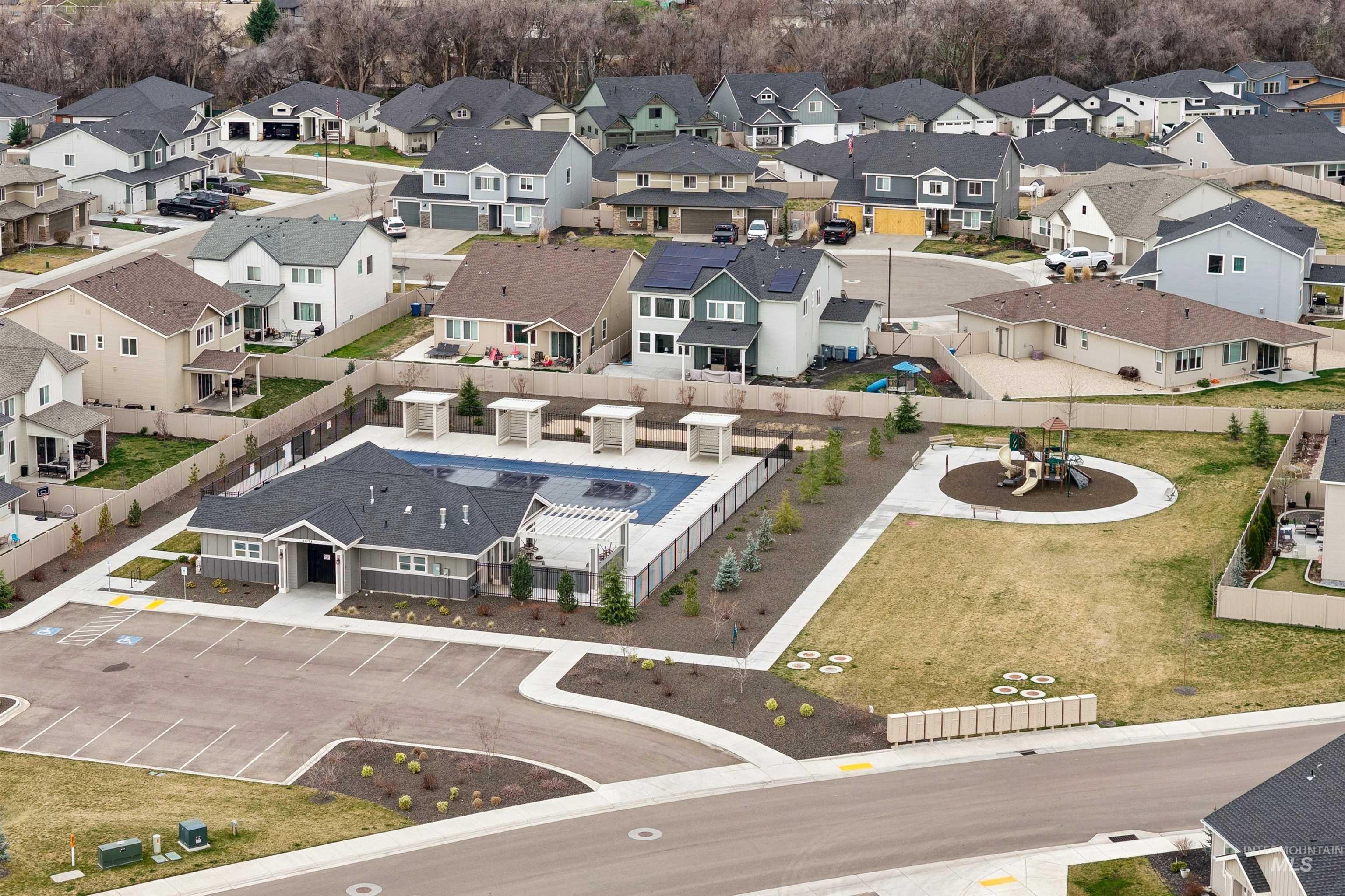 20284 Carbondale Ave, Caldwell, Idaho 83605, 3 Bedrooms, 2 Bathrooms, Residential For Sale, Price $429,990, 98978610