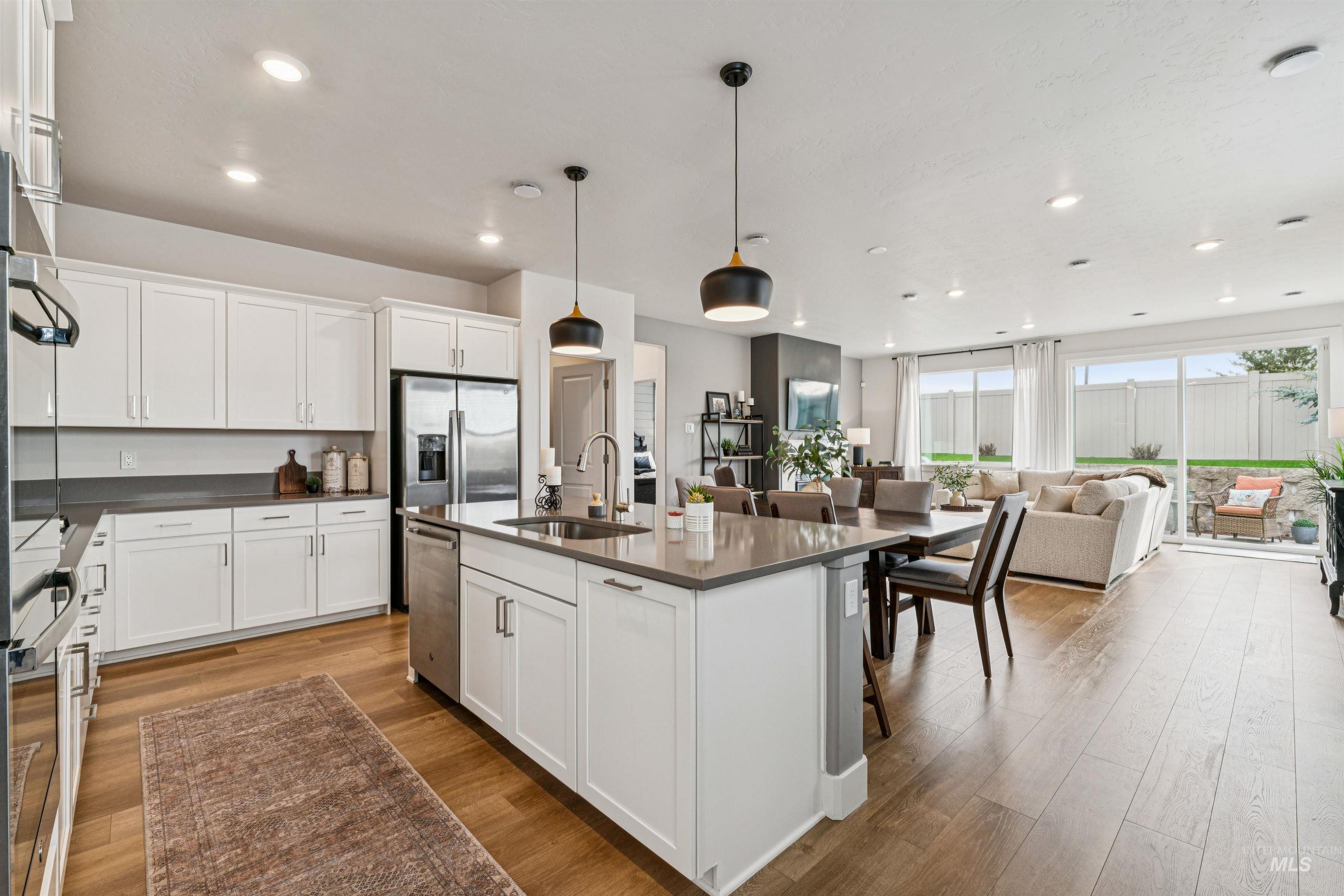 20284 Carbondale Ave, Caldwell, Idaho 83605, 3 Bedrooms, 2 Bathrooms, Residential For Sale, Price $429,990, 98978610