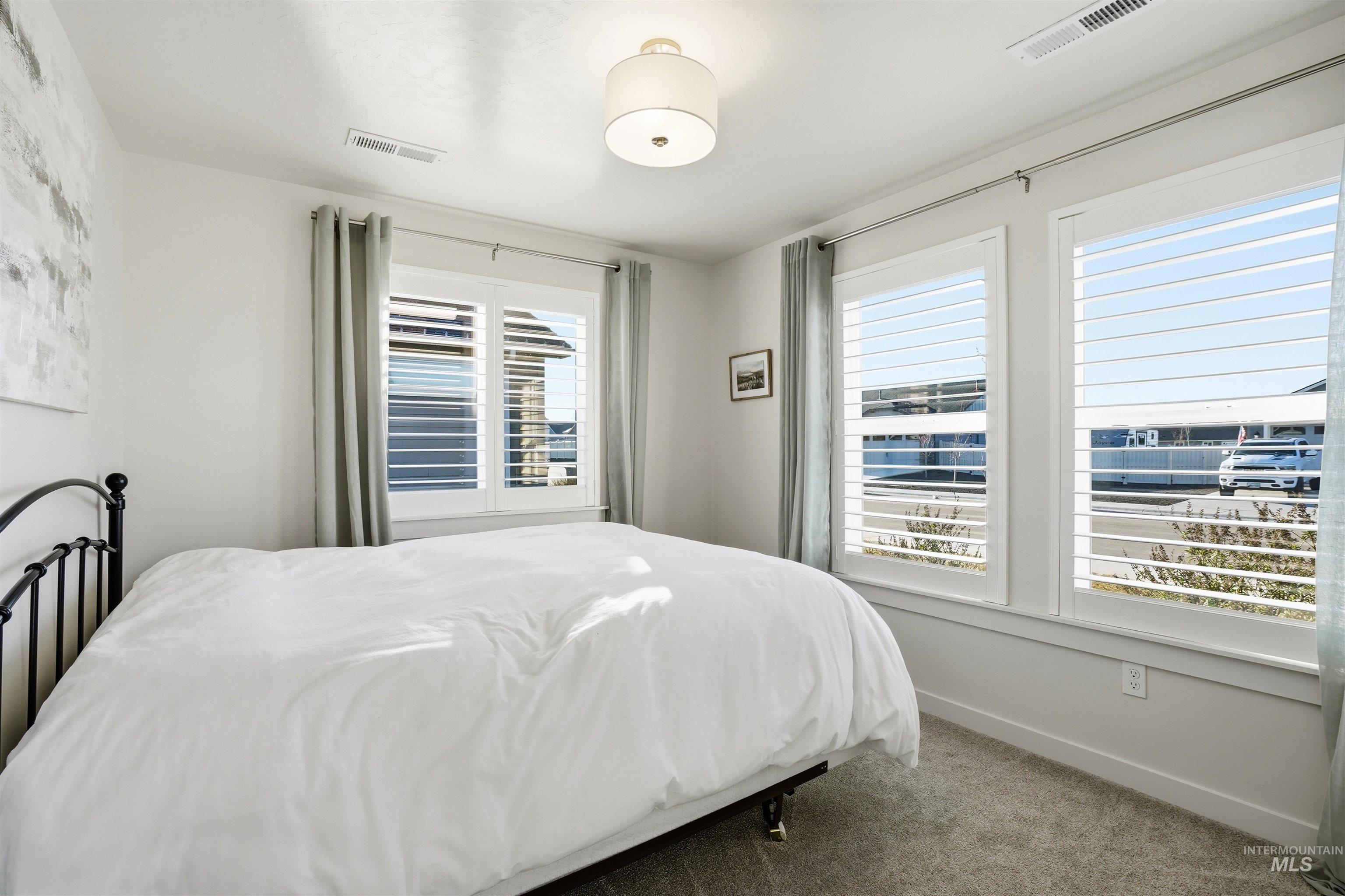 1314 Jupiter St, Middleton, Idaho 83644, 3 Bedrooms, 2 Bathrooms, Residential For Sale, Price $427,000, 98978611