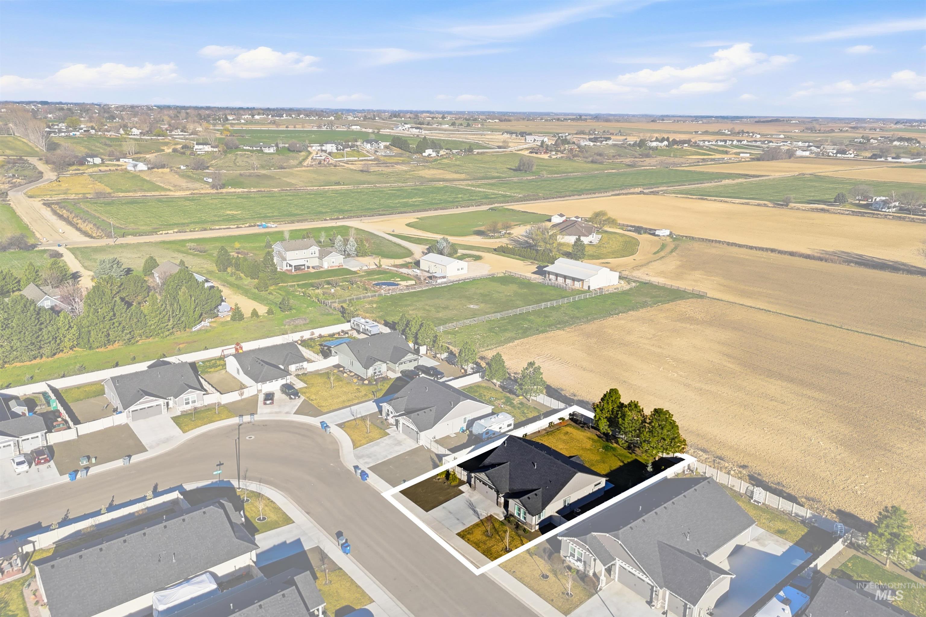 1314 Jupiter St, Middleton, Idaho 83644, 3 Bedrooms, 2 Bathrooms, Residential For Sale, Price $427,000, 98978611