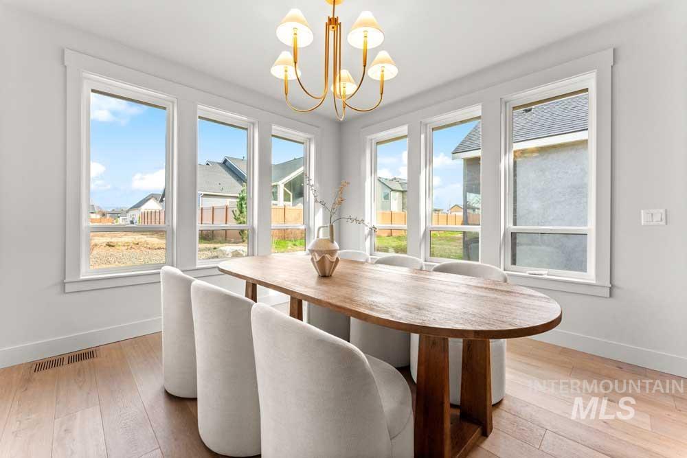 870 N Creekwater, Eagle, Idaho 83616, 3 Bedrooms, 3.5 Bathrooms, Residential For Sale, Price $1,249,999, 98978612