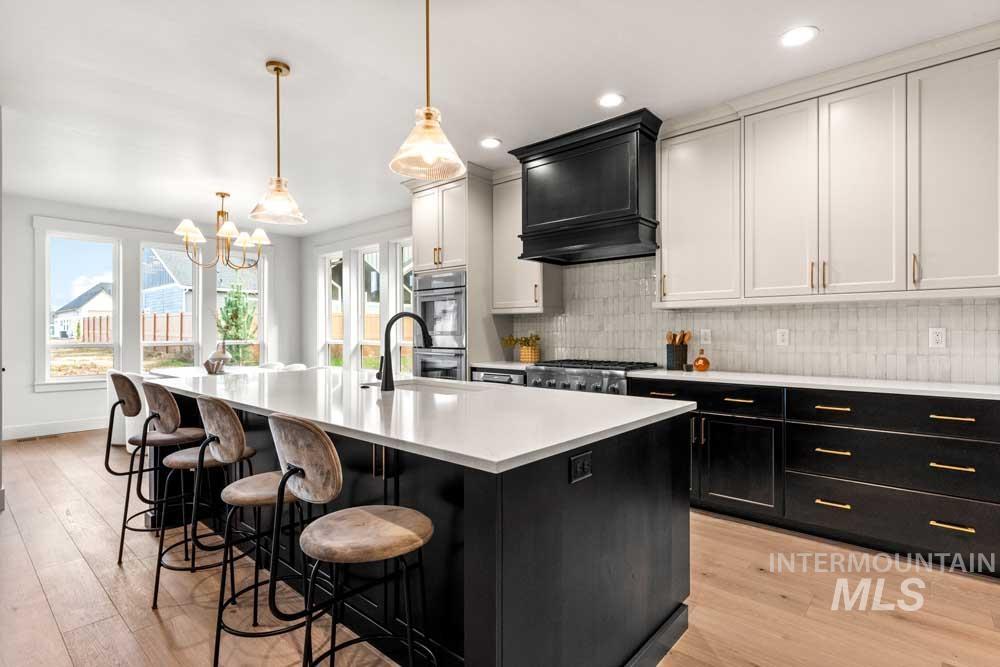 870 N Creekwater, Eagle, Idaho 83616, 3 Bedrooms, 3.5 Bathrooms, Residential For Sale, Price $1,249,999, 98978612