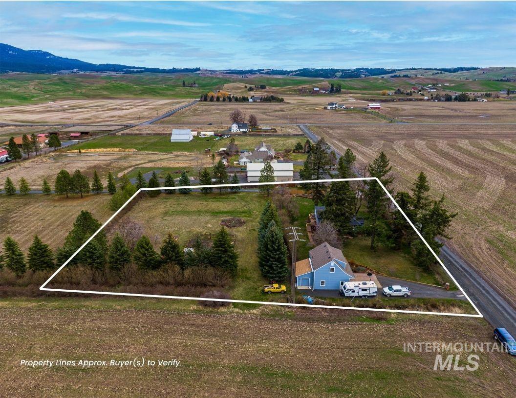 2210 Trail Rd, Moscow, Idaho 83843, 3 Bedrooms, 2 Bathrooms, Residential For Sale, Price $749,000,MLS 98978613