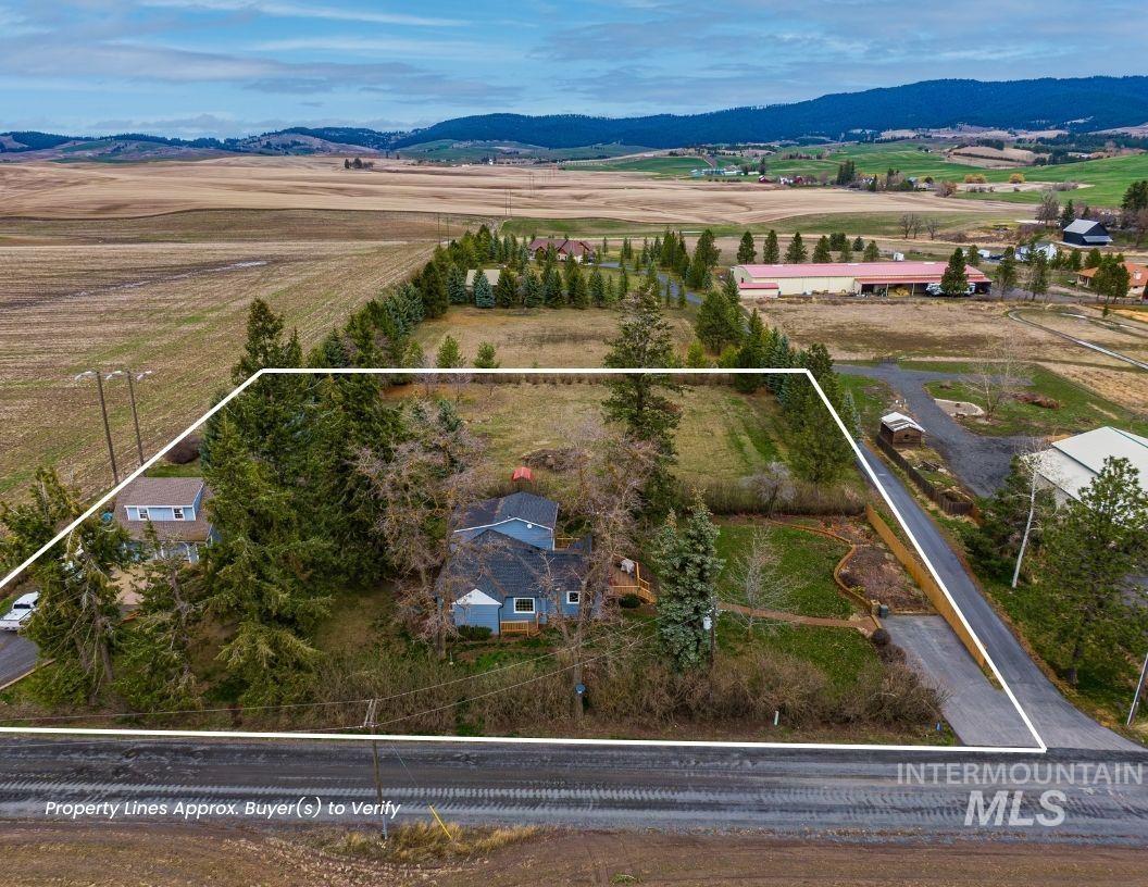 2210 Trail Rd, Moscow, Idaho 83843, 3 Bedrooms, 2 Bathrooms, Residential For Sale, Price $749,000,MLS 98978613