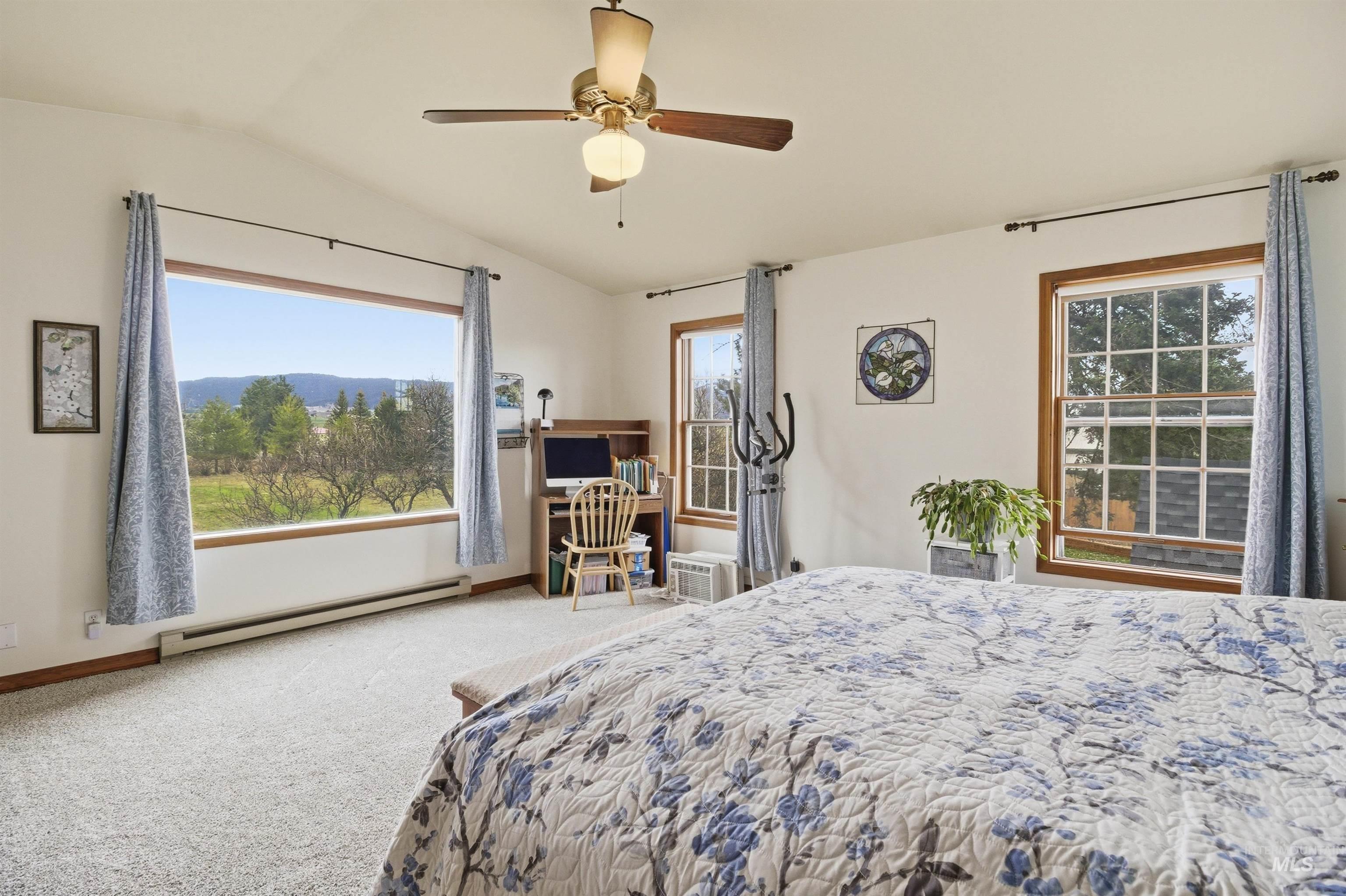 2210 Trail Rd, Moscow, Idaho 83843, 3 Bedrooms, 2 Bathrooms, Residential For Sale, Price $749,000,MLS 98978613