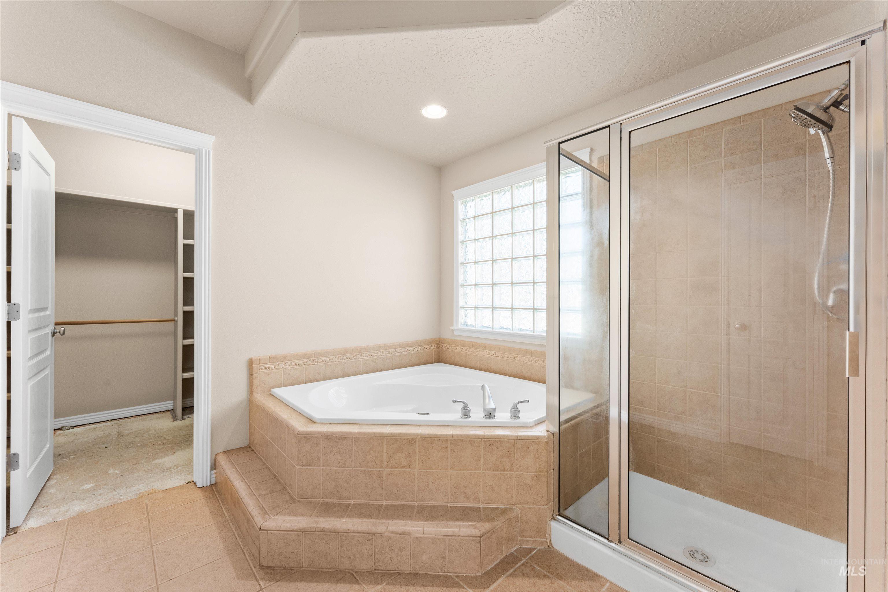 1428 S Island Glenn Way, Eagle, Idaho 83616, 4 Bedrooms, 2.5 Bathrooms, Residential For Sale, Price $809,000, 98978615