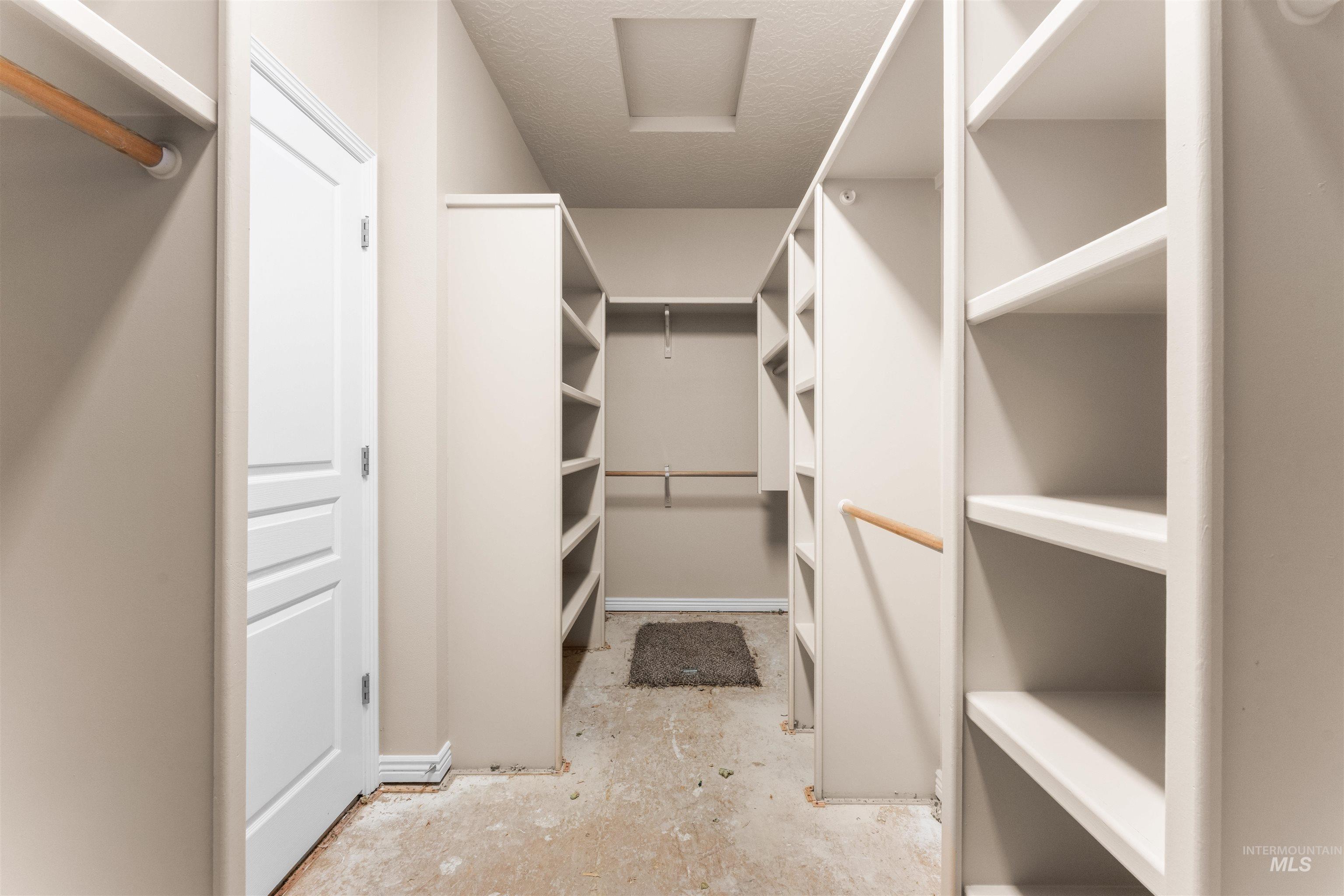 1428 S Island Glenn Way, Eagle, Idaho 83616, 4 Bedrooms, 2.5 Bathrooms, Residential For Sale, Price $809,000, 98978615