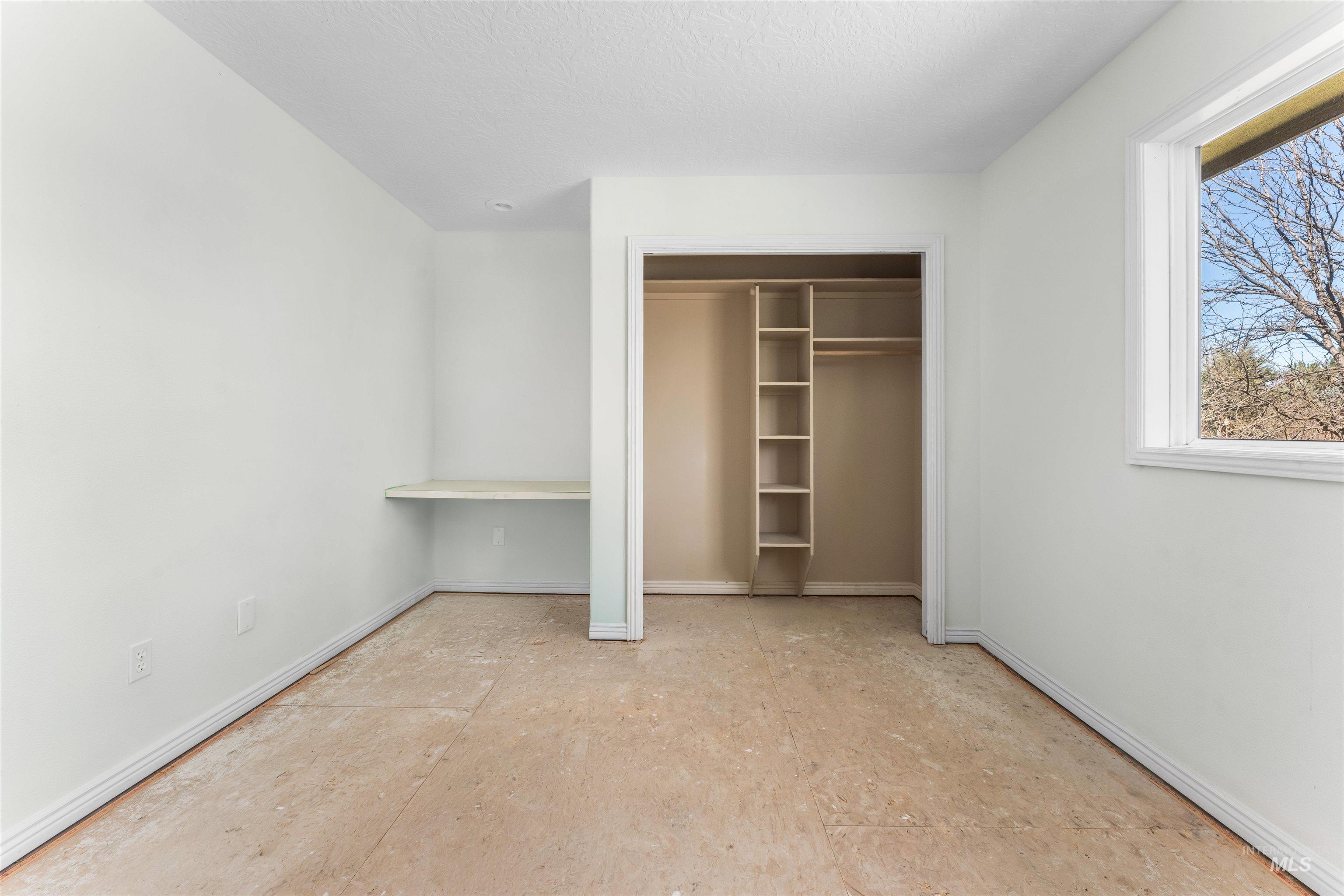 1428 S Island Glenn Way, Eagle, Idaho 83616, 4 Bedrooms, 2.5 Bathrooms, Residential For Sale, Price $809,000, 98978615