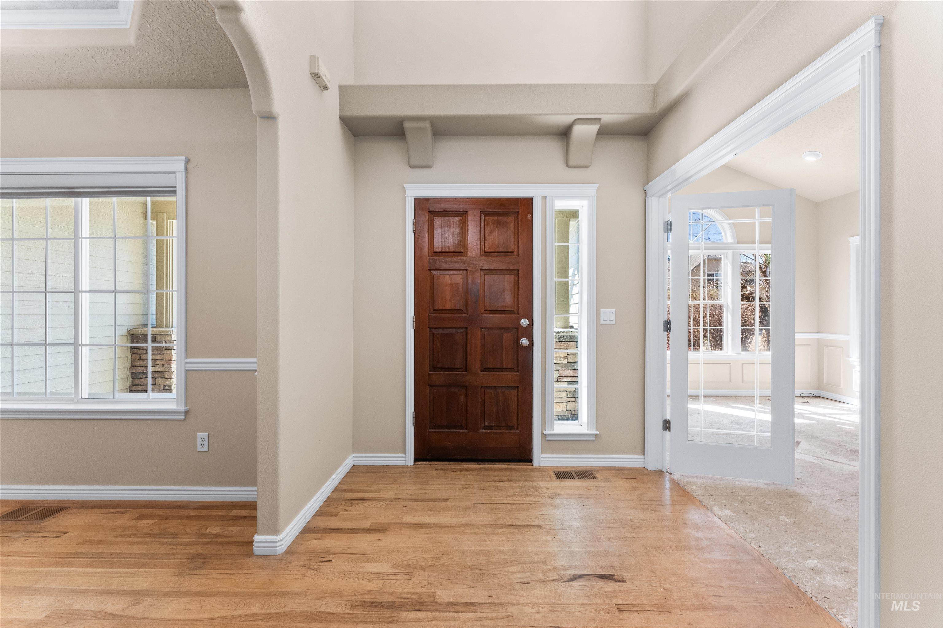 1428 S Island Glenn Way, Eagle, Idaho 83616, 4 Bedrooms, 2.5 Bathrooms, Residential For Sale, Price $809,000, 98978615