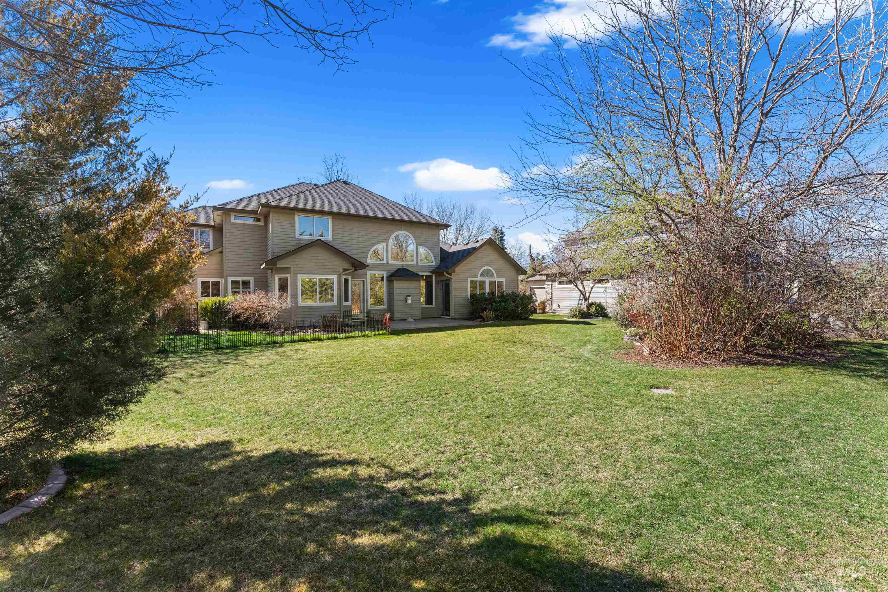 1428 S Island Glenn Way, Eagle, Idaho 83616, 4 Bedrooms, 2.5 Bathrooms, Residential For Sale, Price $745,000, 98978615