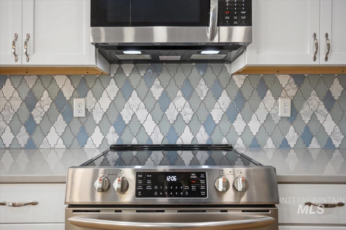 3729 S Maple Ridge Ave, Nampa, Idaho 83686-3902, 6 Bedrooms, 4 Bathrooms, Residential For Sale, Price $565,000, 98978618