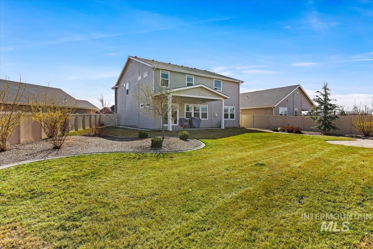 3729 S Maple Ridge Ave, Nampa, Idaho 83686-3902, 6 Bedrooms, 4 Bathrooms, Residential For Sale, Price $565,000, 98978618