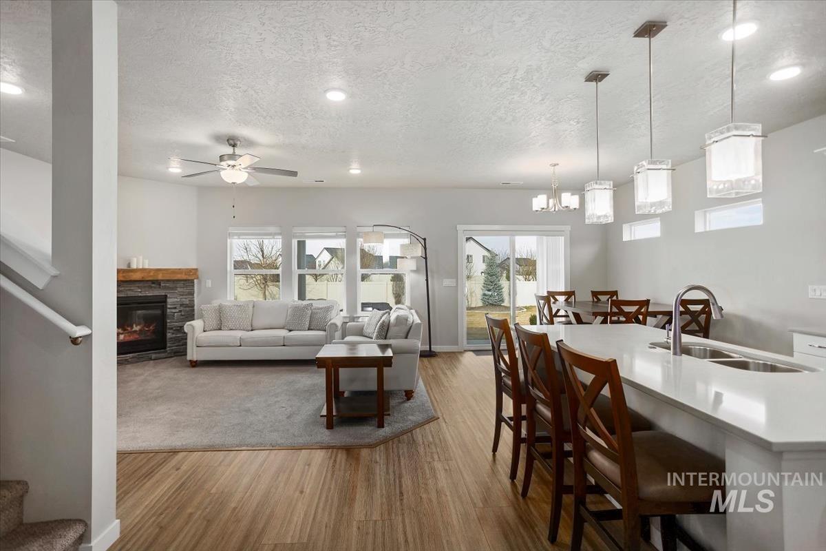 3729 S Maple Ridge Ave, Nampa, Idaho 83686-3902, 6 Bedrooms, 4 Bathrooms, Residential For Sale, Price $565,000, 98978618