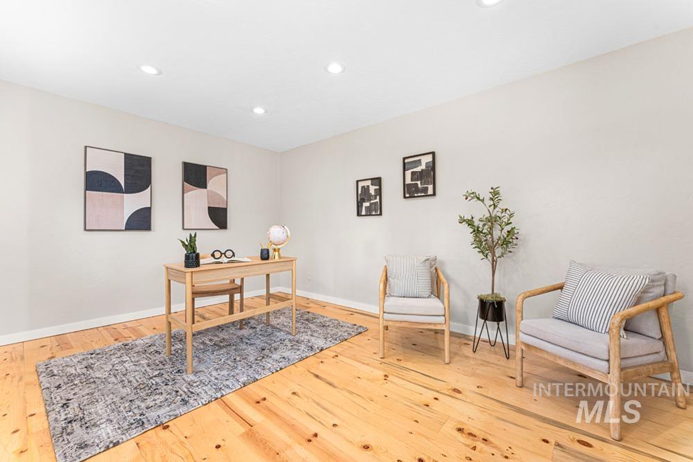 319 W Howe St, Boise, Idaho 83706, 2 Bedrooms, 1 Bathroom, Residential For Sale, Price $498,000, 98978620