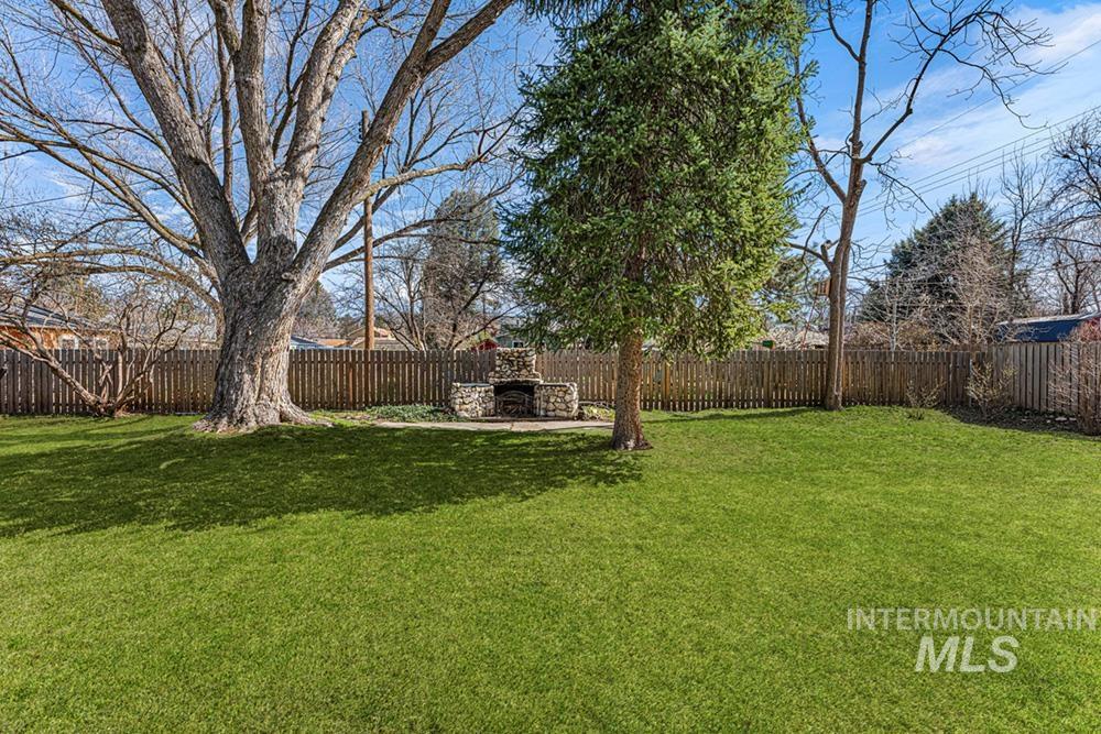 319 W Howe St, Boise, Idaho 83706, 2 Bedrooms, 1 Bathroom, Residential For Sale, Price $498,000, 98978620