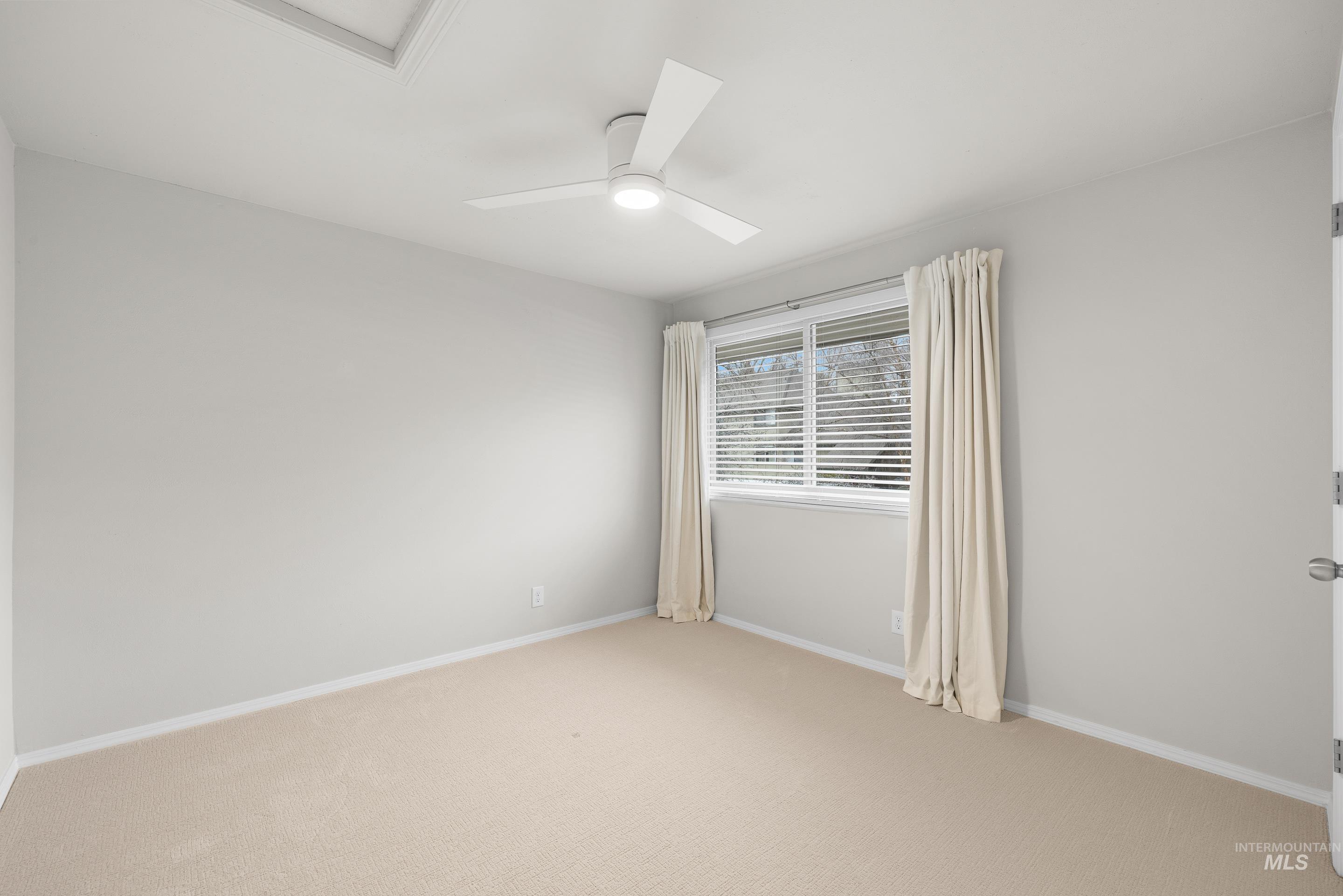 3639 S Gekeler Ln, Boise, Idaho 83706, 3 Bedrooms, 2 Bathrooms, Residential For Sale, Price $385,000, 98978622