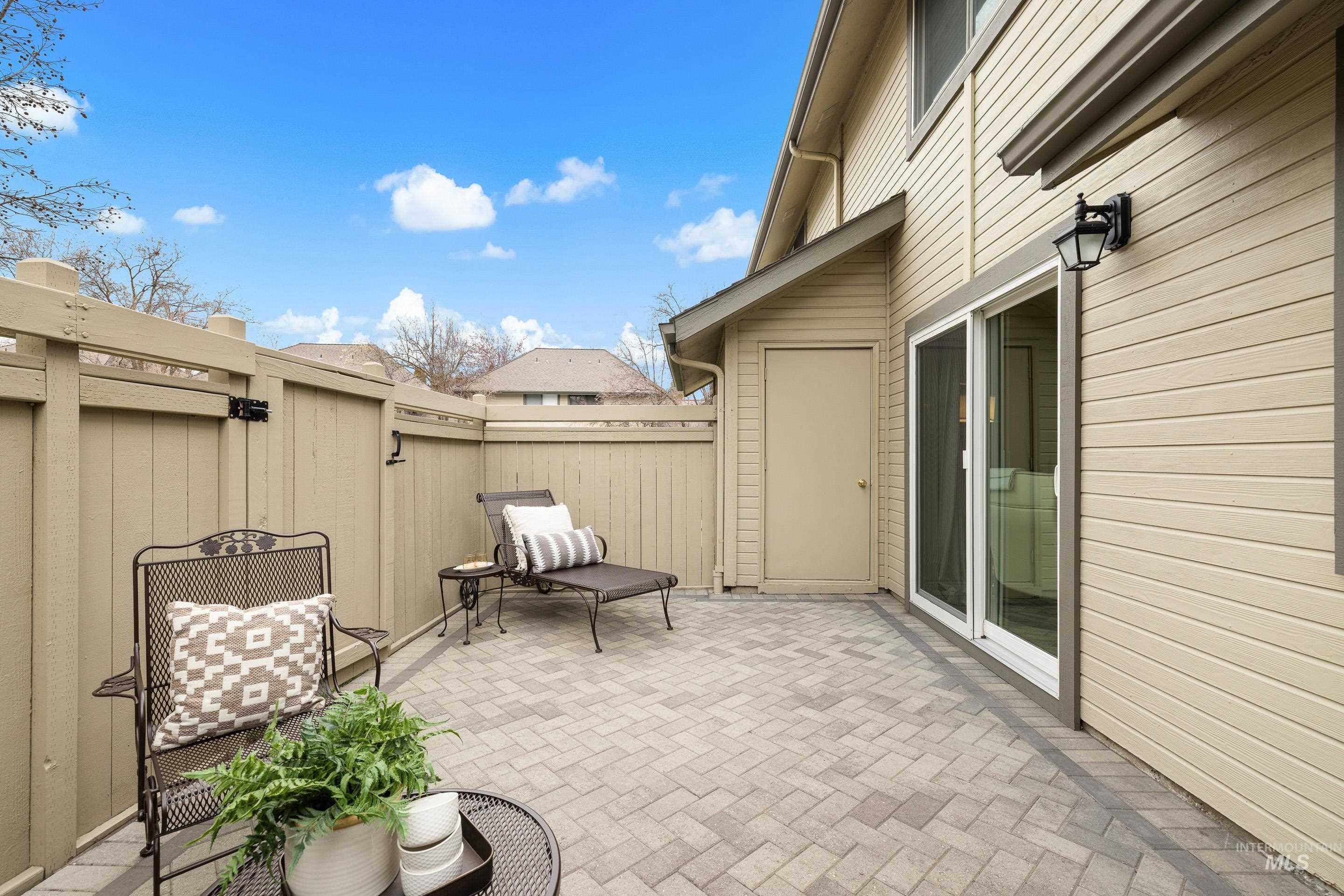 3639 S Gekeler Ln, Boise, Idaho 83706, 3 Bedrooms, 2 Bathrooms, Residential For Sale, Price $385,000, 98978622