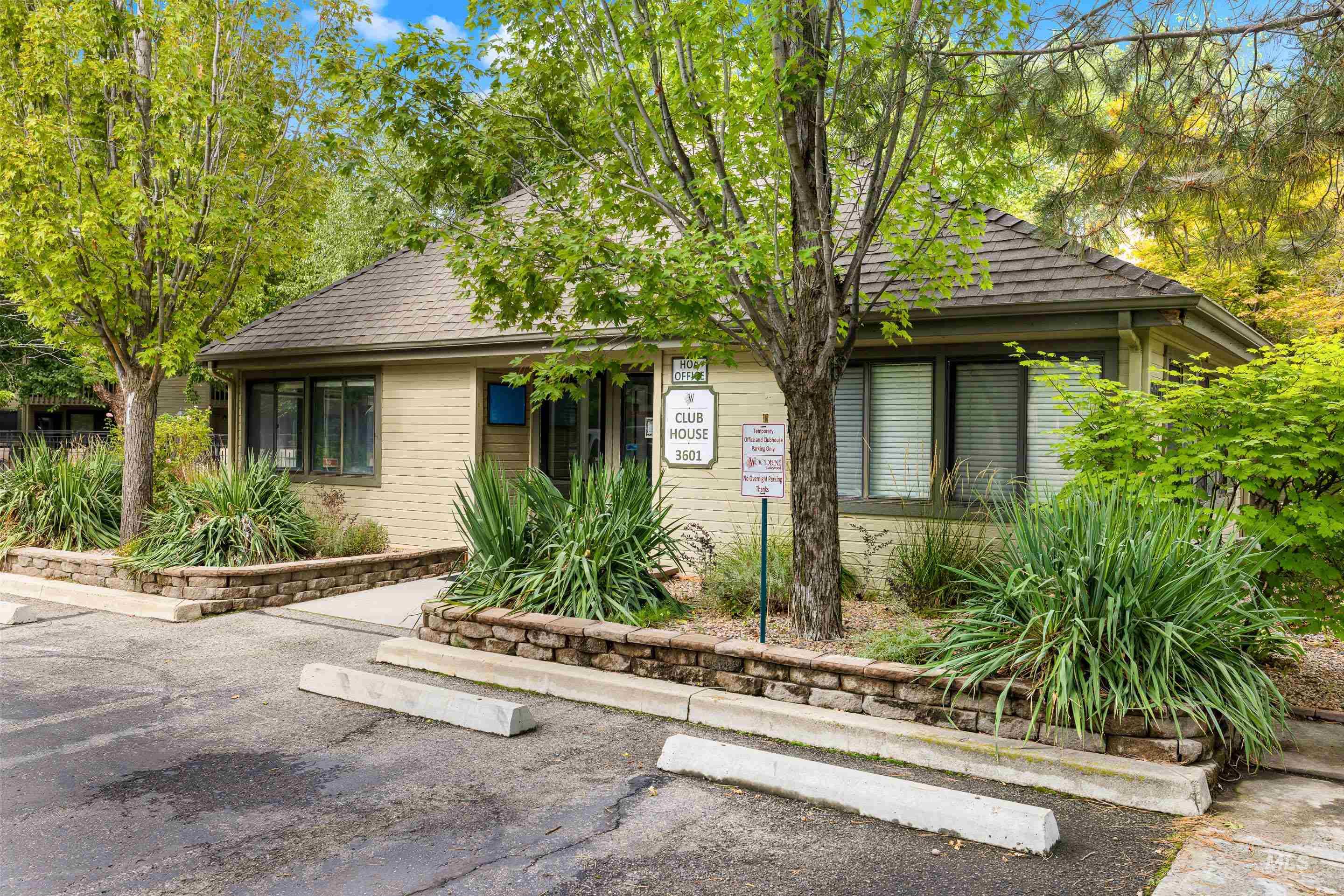 3639 S Gekeler Ln, Boise, Idaho 83706, 3 Bedrooms, 2 Bathrooms, Residential For Sale, Price $385,000, 98978622