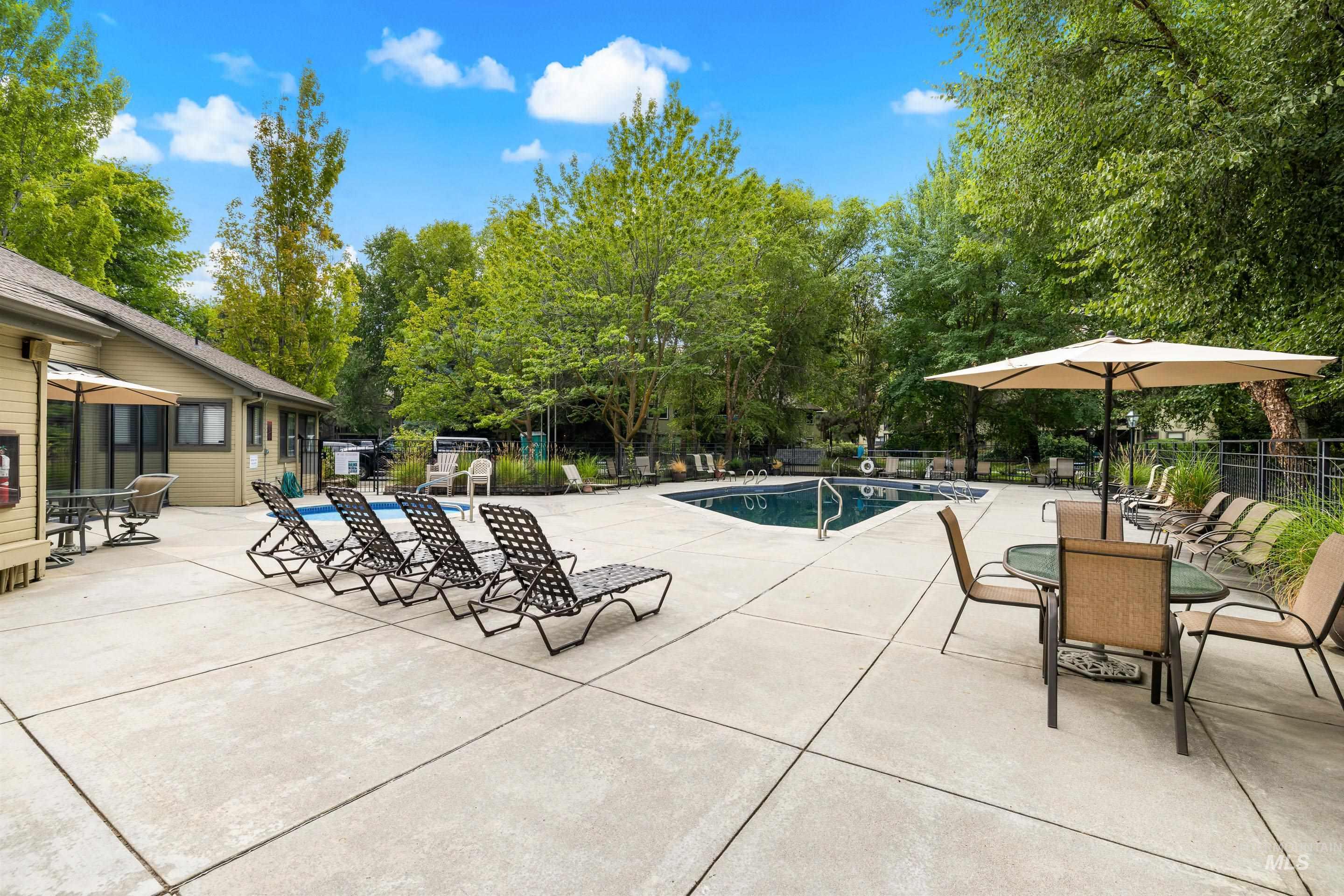 3639 S Gekeler Ln, Boise, Idaho 83706, 3 Bedrooms, 2 Bathrooms, Residential For Sale, Price $385,000, 98978622