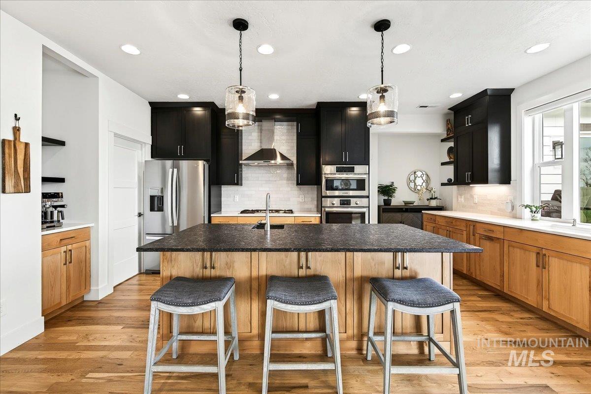 24792 Sienna Glenn, Middleton, Idaho 83644, 3 Bedrooms, 3 Bathrooms, Residential For Sale, Price $889,000, 98978624