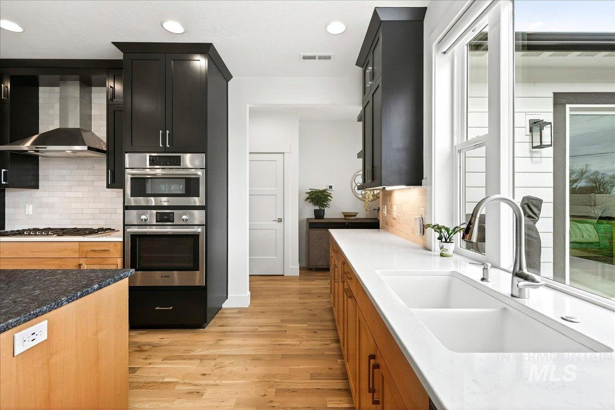 24792 Sienna Glenn, Middleton, Idaho 83644, 3 Bedrooms, 3 Bathrooms, Residential For Sale, Price $889,000, 98978624